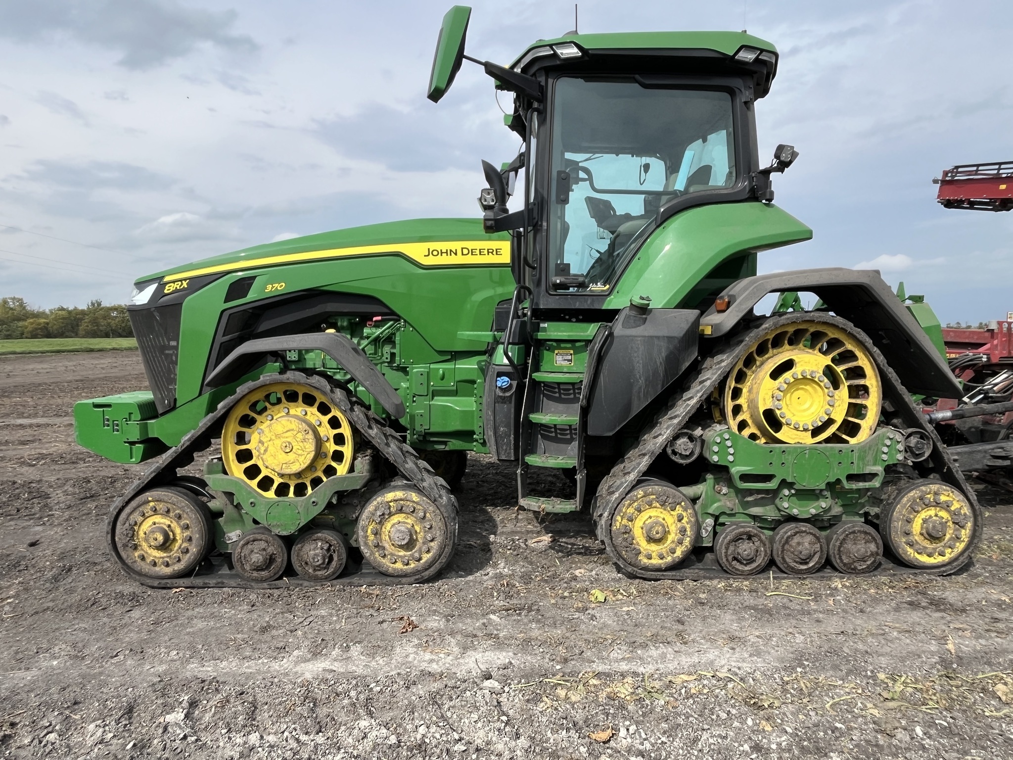 2023 John Deere 8RX 370 Tractor