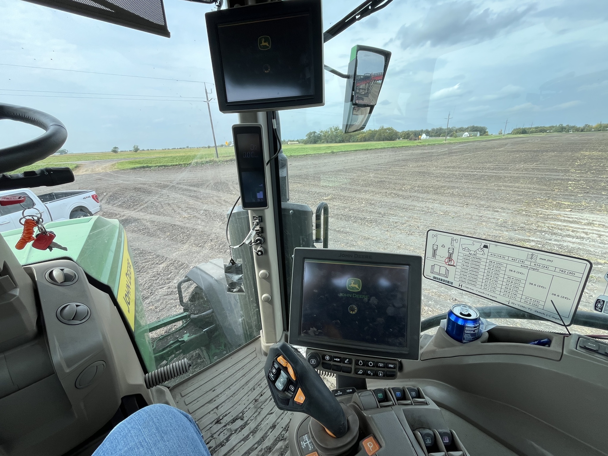 2023 John Deere 8RX 370 Tractor