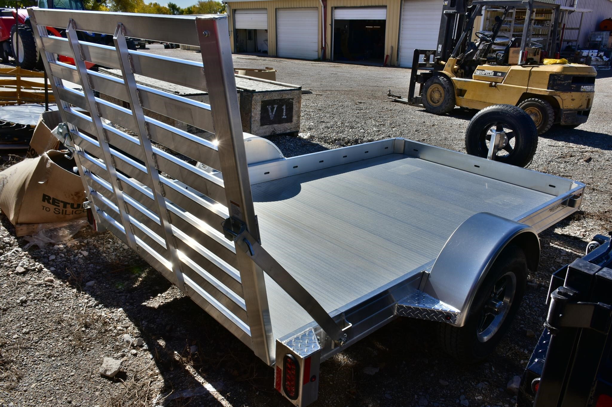 2026 Hillsboro AU7010 Flatbed Trucks/Trailer