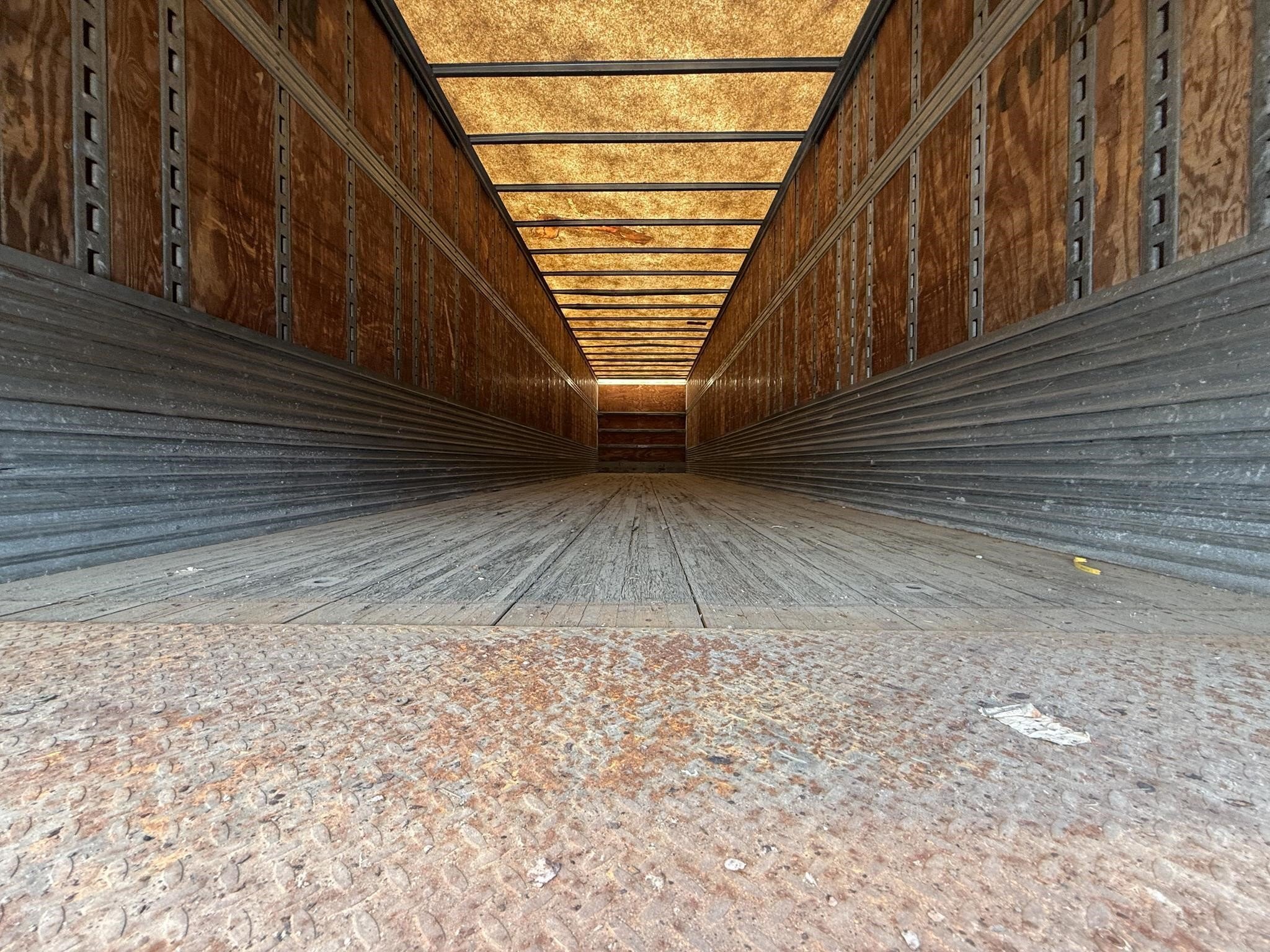 2000 Great Dane 45 FT VAN Box Trucks/Trailer
