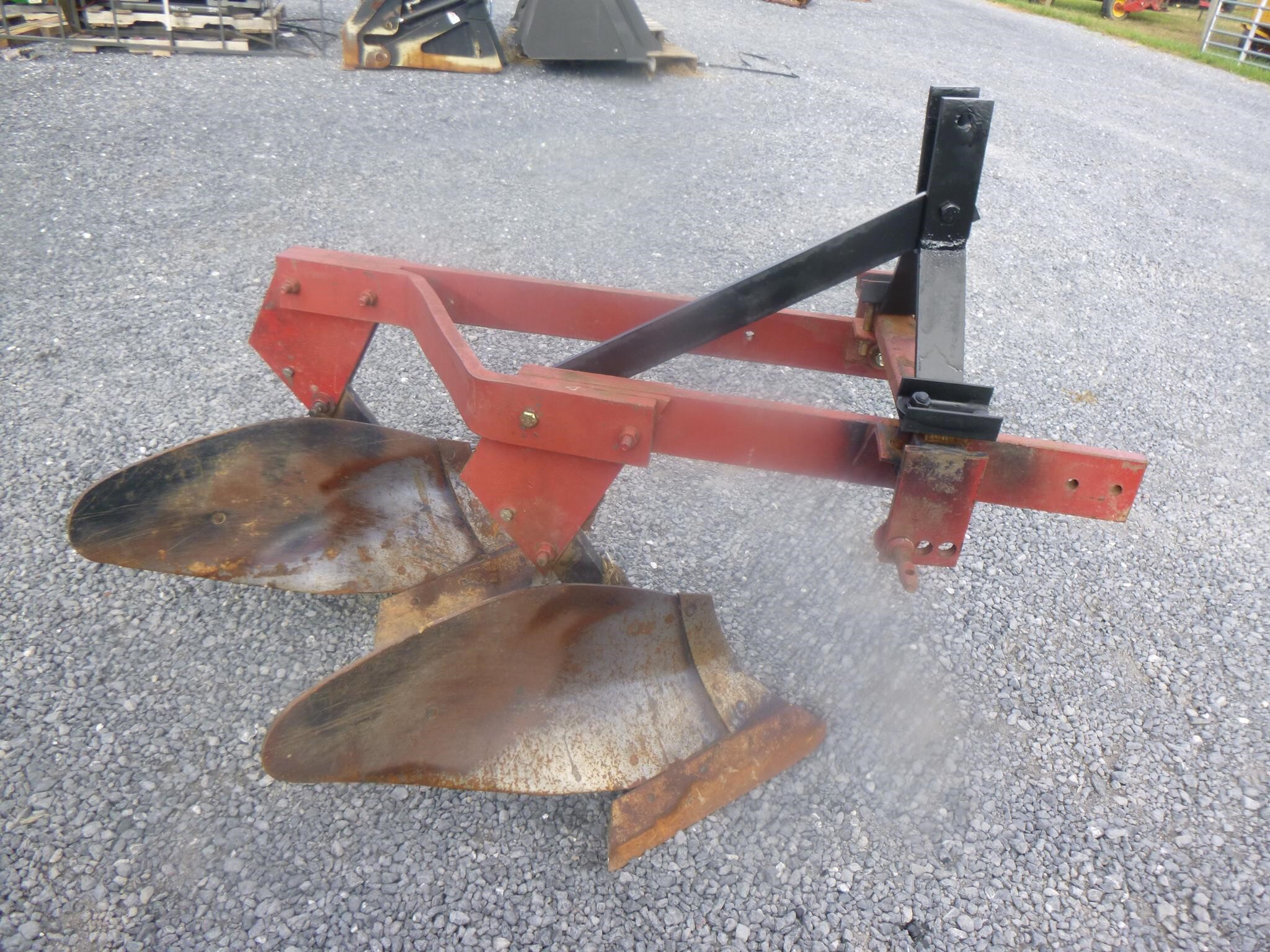 Howse MPH214 Plow - $350 | Machinery Pete