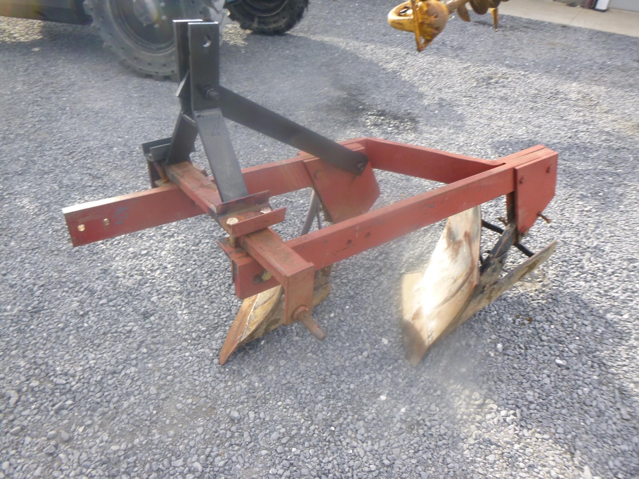 Howse MPH214 Plow - $350 | Machinery Pete