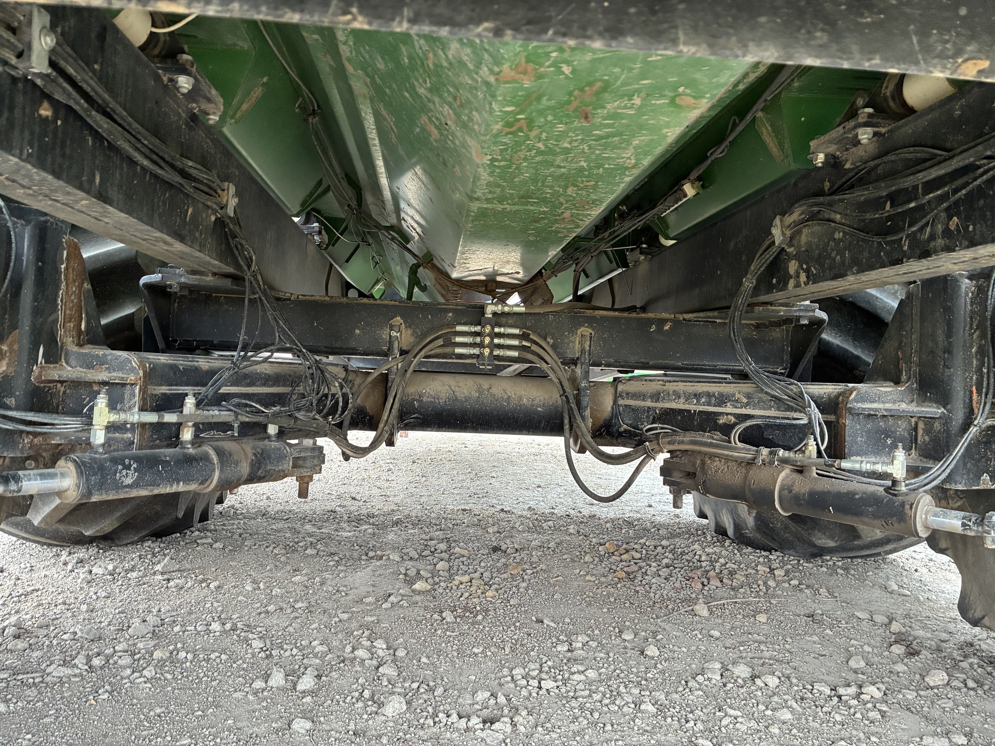 2009 Balzer 1325 Grain Cart