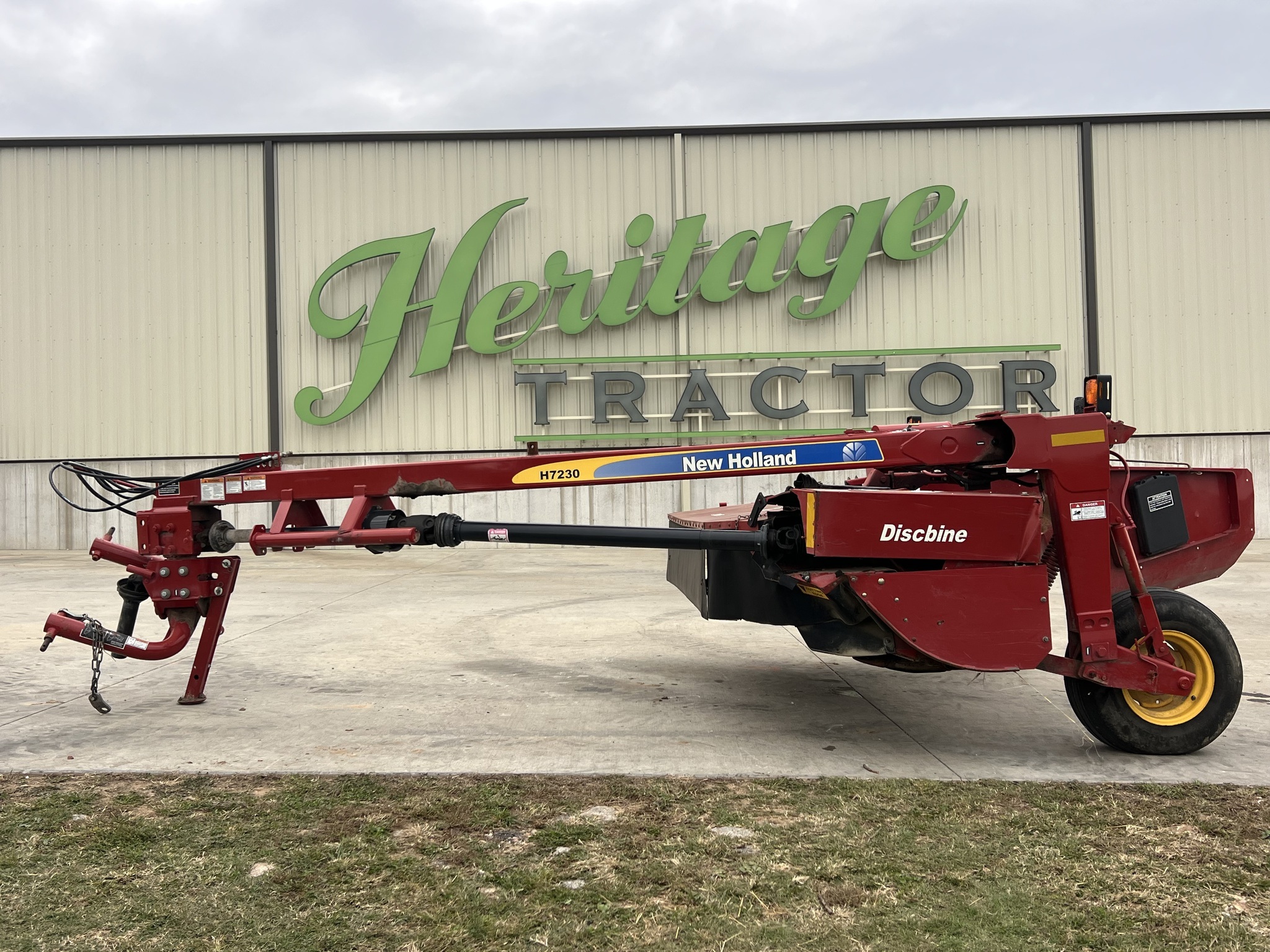 2013 New Holland H7230 Mower Conditioner