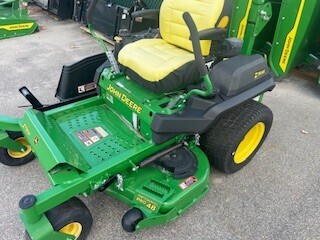 2023 John Deere Z735M Lawn Mower