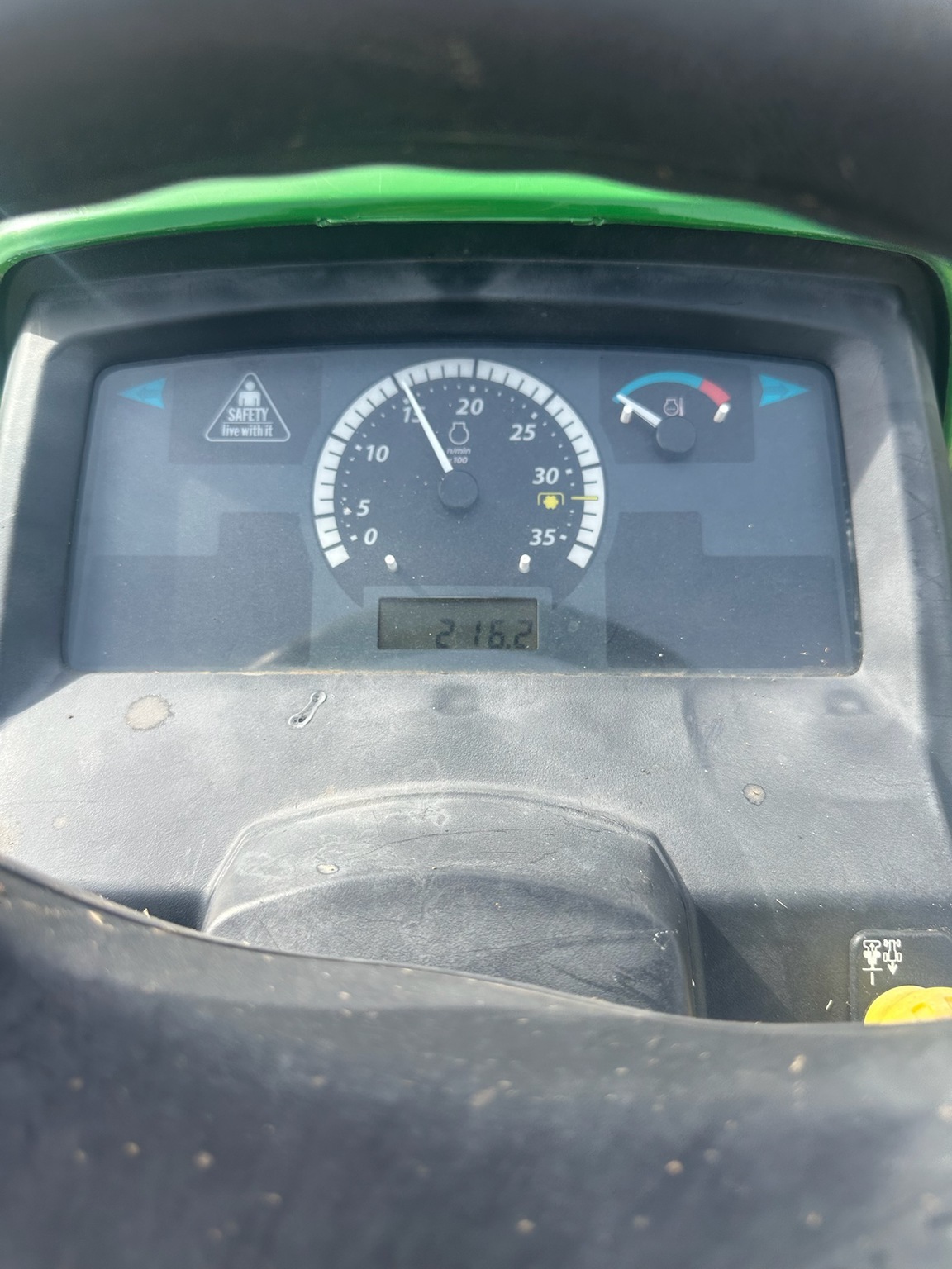 2017 John Deere 1023E Tractor