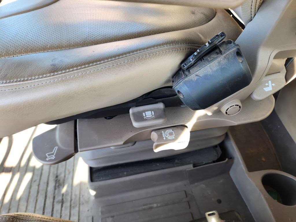 2020 John Deere R4038 Self-Propelled Sprayer