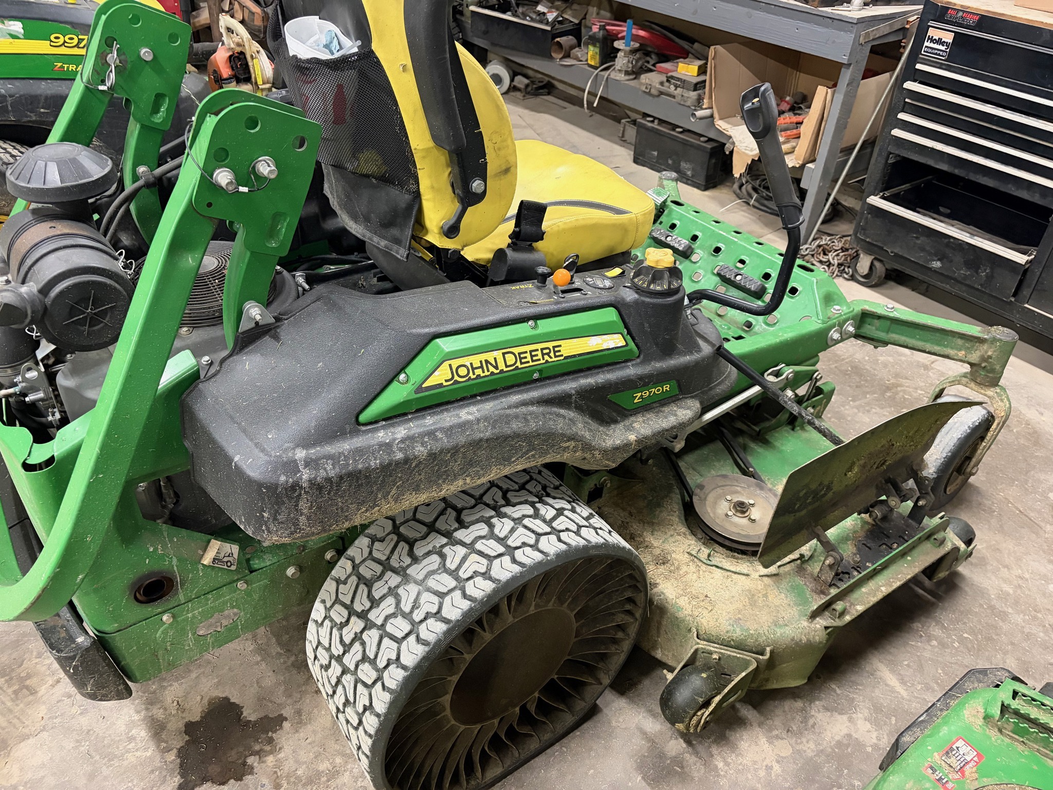 2022 John Deere Z970R Lawn Mower