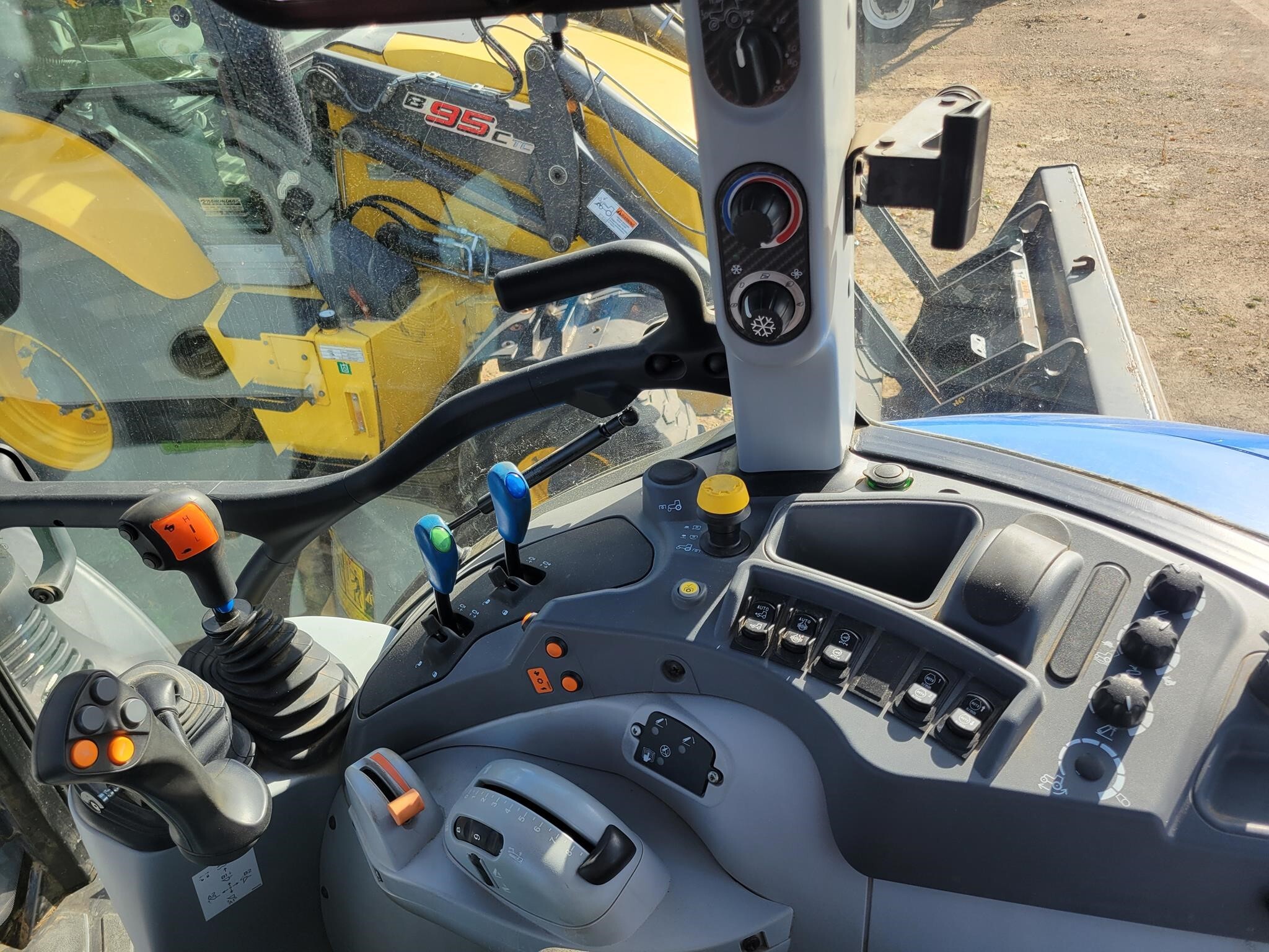 2021 New Holland T5.120 Tractor