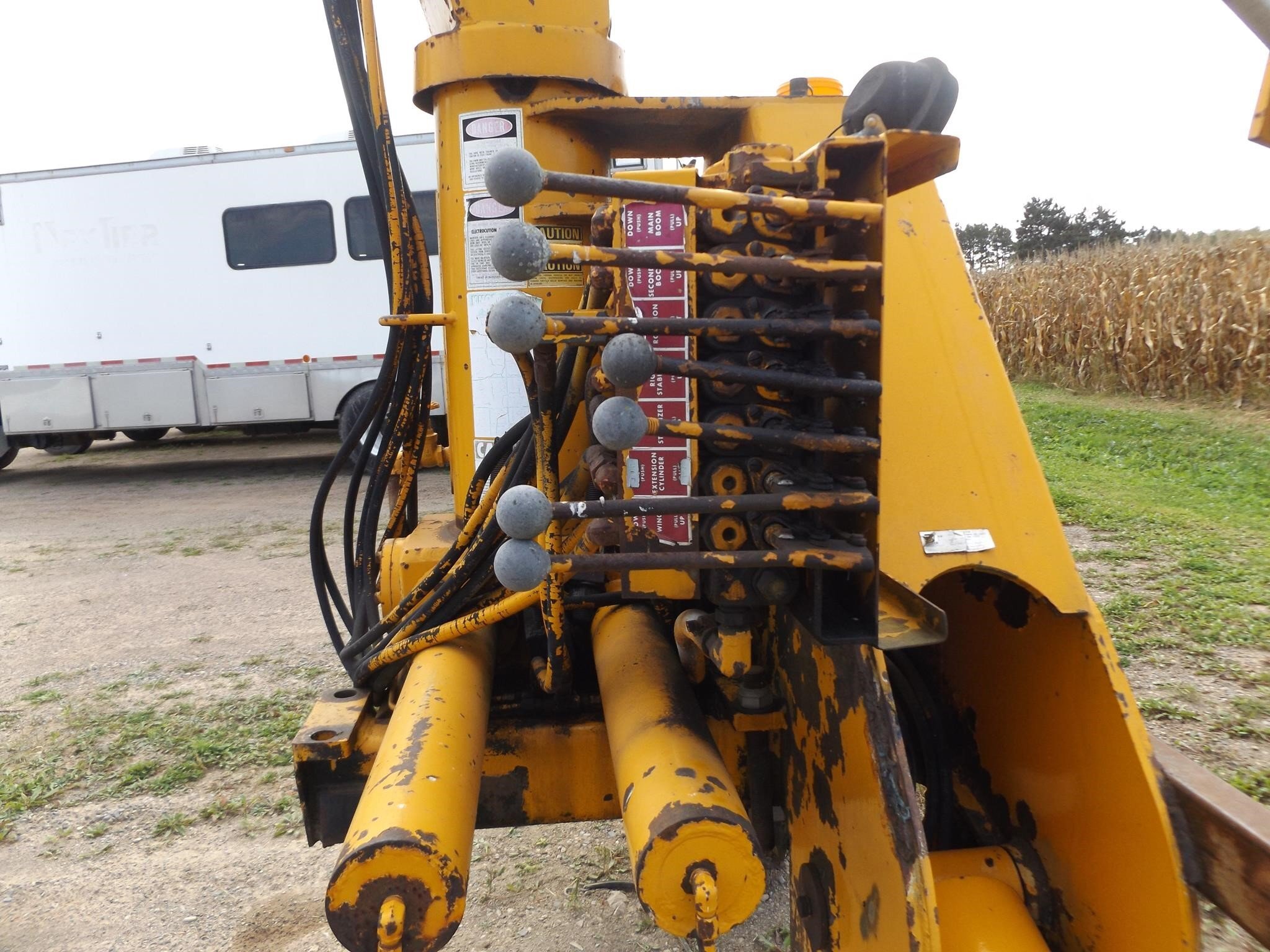 2007 IMT 1123 Crane