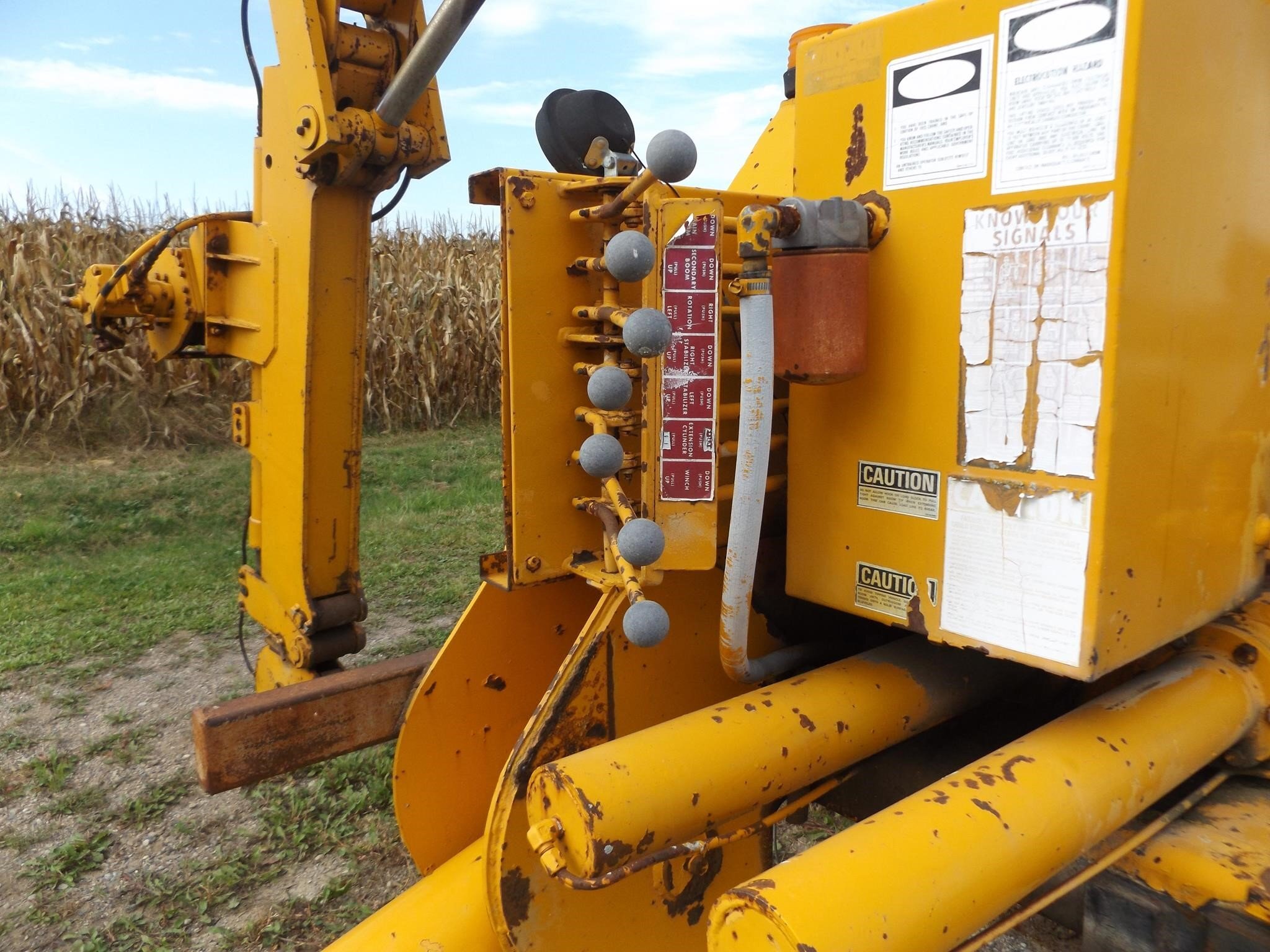 2007 IMT 1123 Crane
