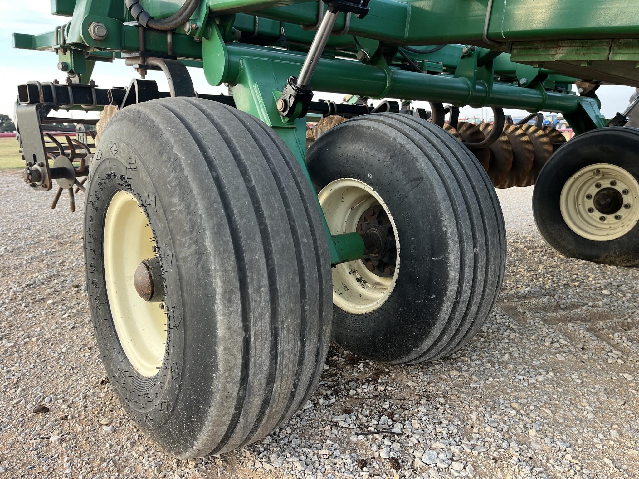 2009 Great Plains Turbo-Till 3000TT Vertical Tillage