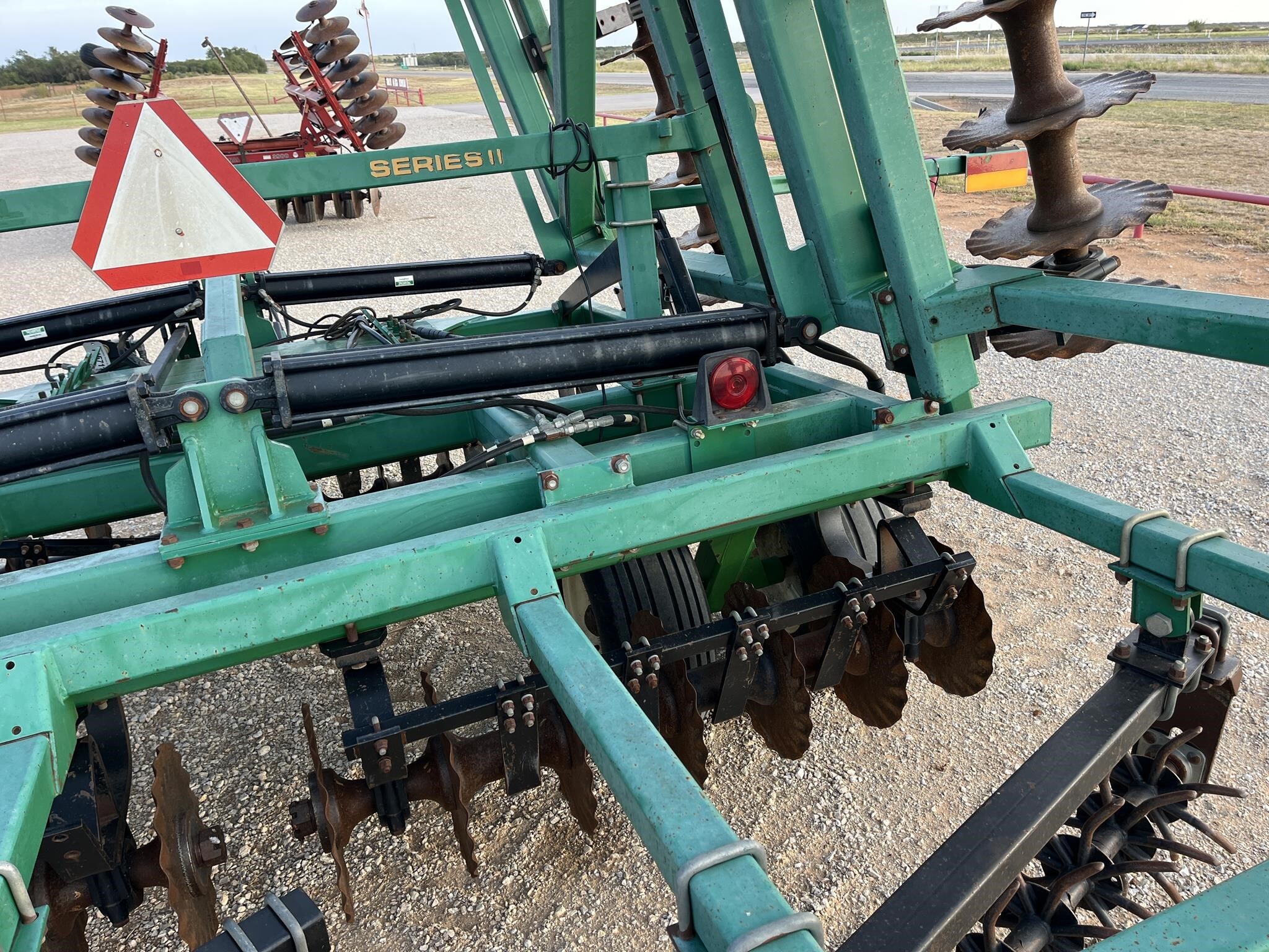 2009 Great Plains Turbo-Till 3000TT Vertical Tillage