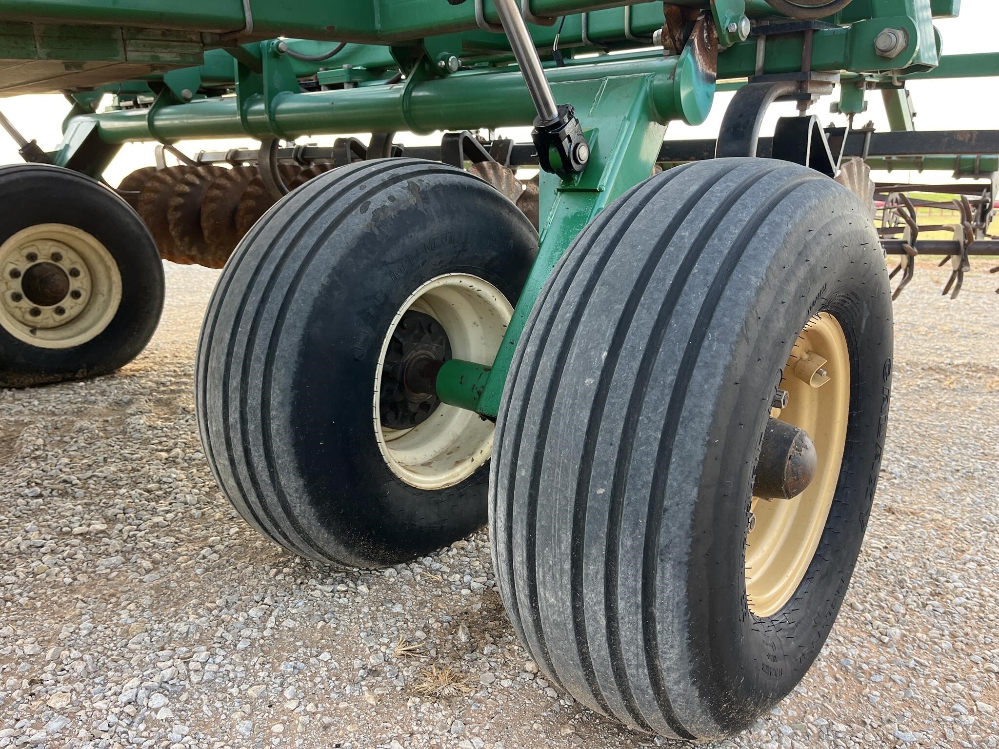 2009 Great Plains Turbo-Till 3000TT Vertical Tillage