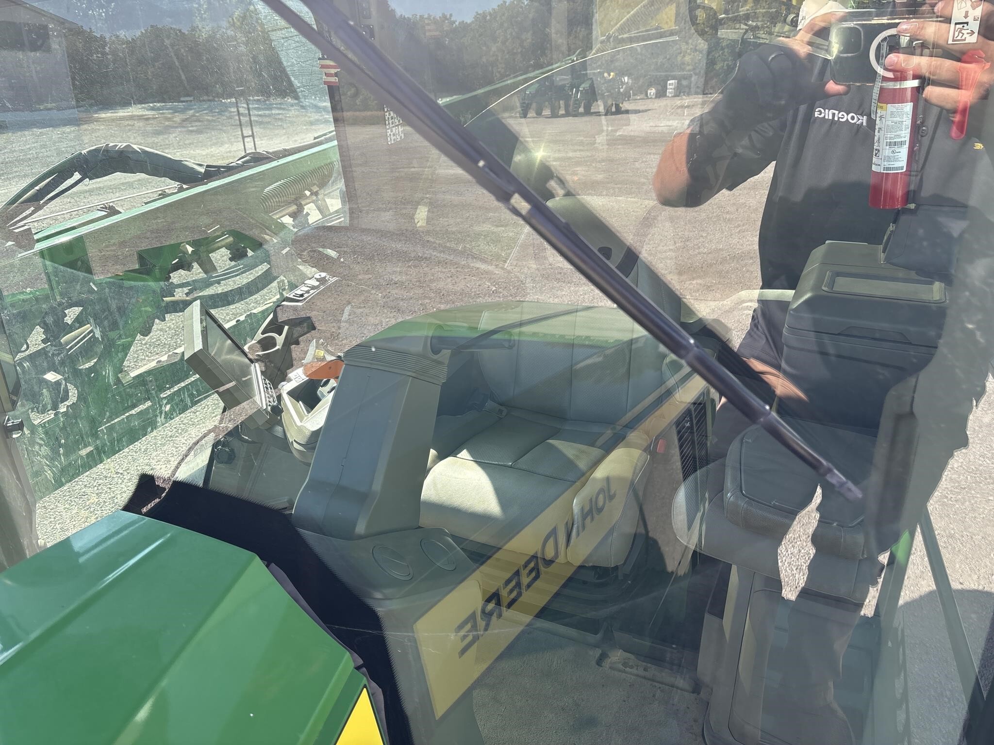 2022 John Deere 410R Self-Propelled Sprayer