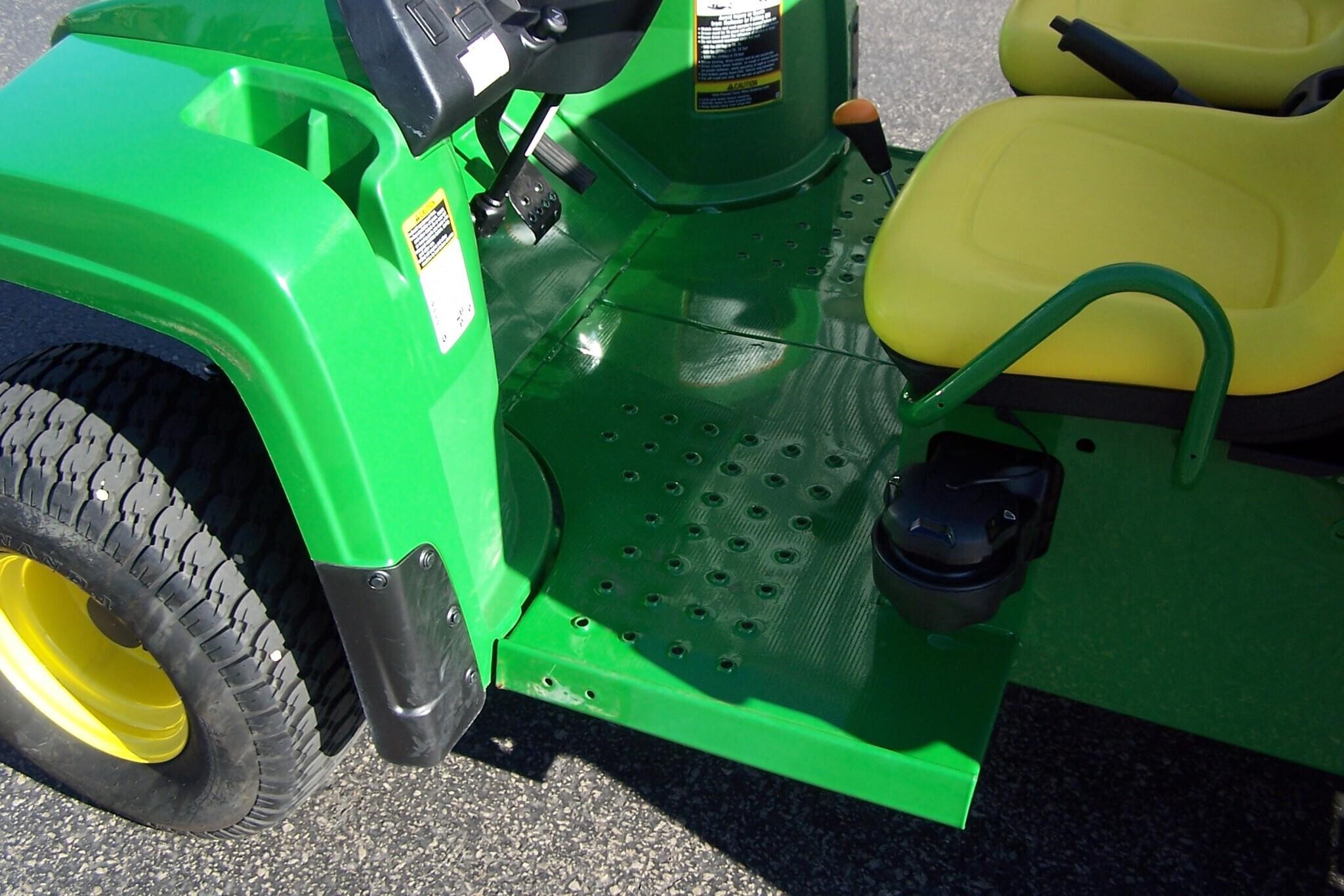 2024 John Deere Gator TX ATVs and Utility Vehicle