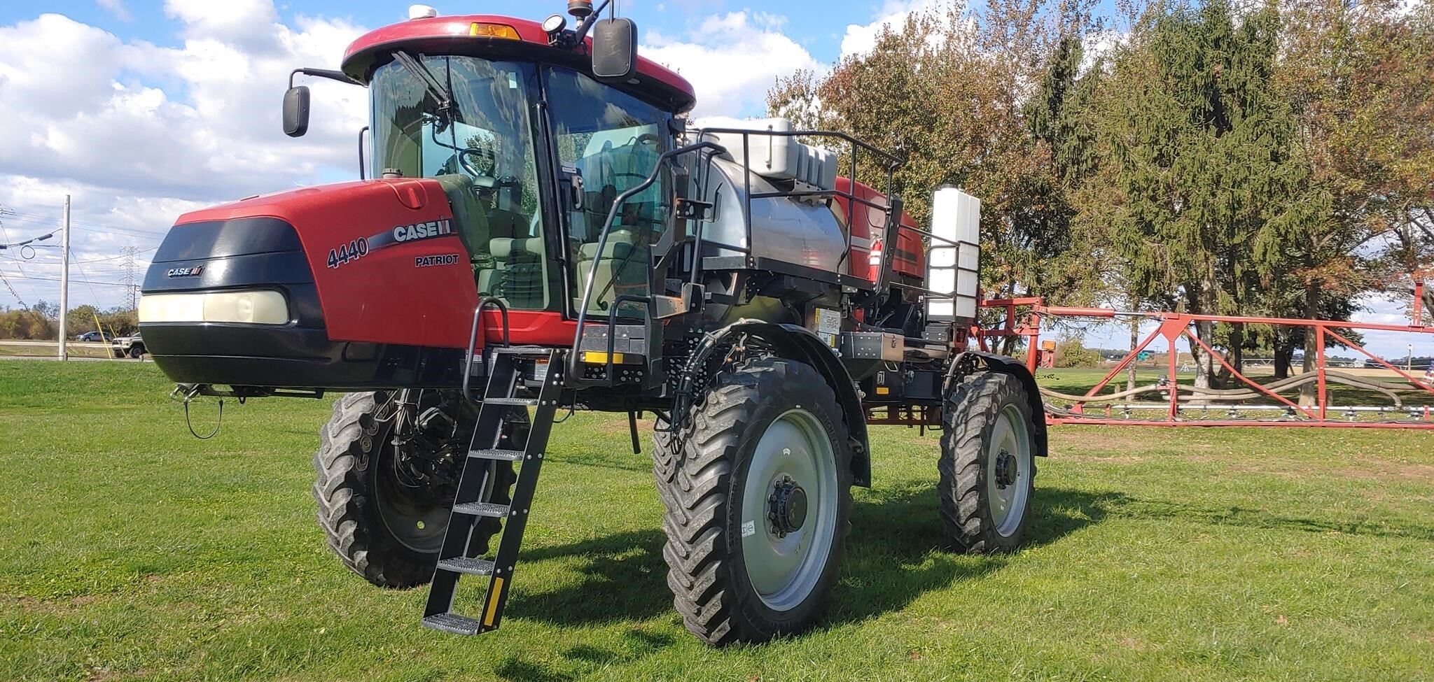 2018 Case IH Patriot 4440 Self-Propelled Sprayer