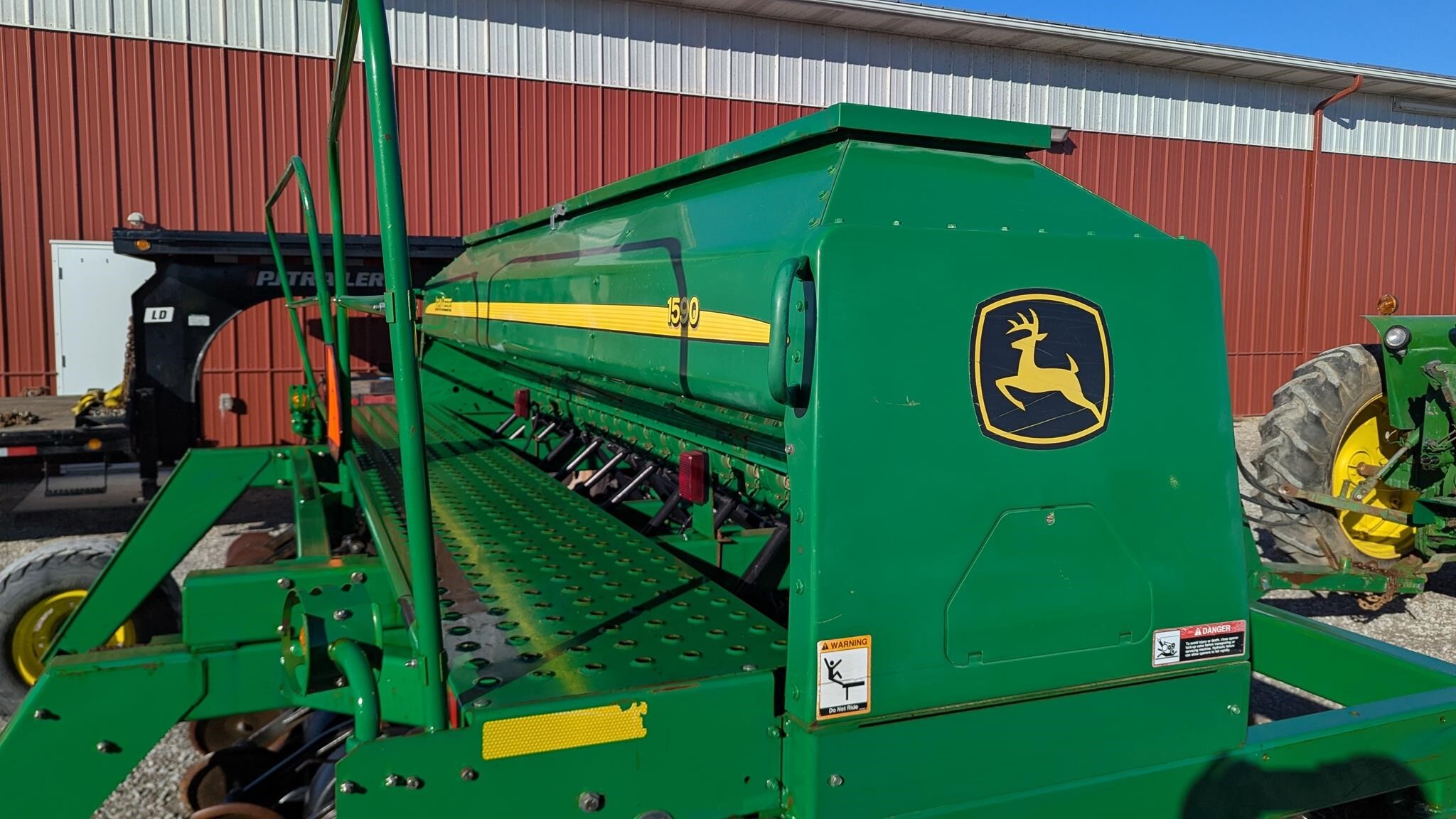 2008 John Deere 1590 Drill