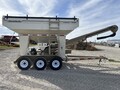 2022 Unverferth 3755 Seed Tender