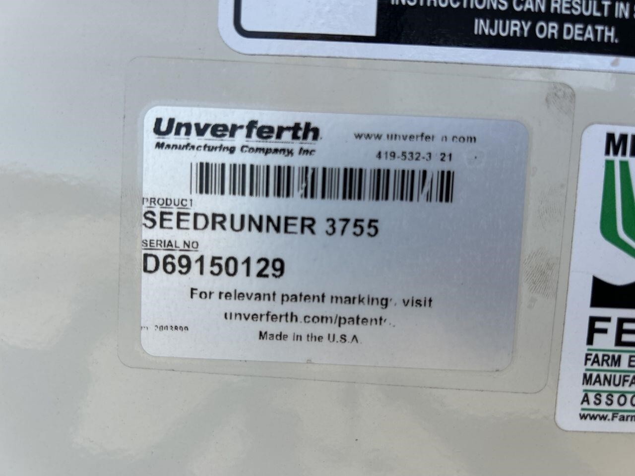 2022 Unverferth 3755 Seed Tender