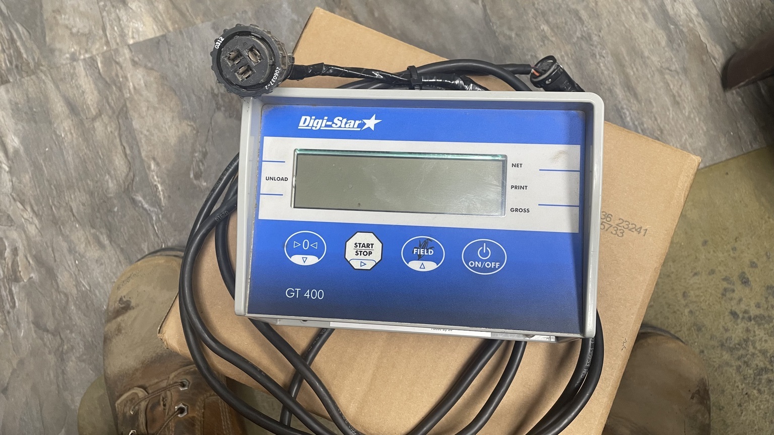 2010 J&M 1325-20S Grain Cart