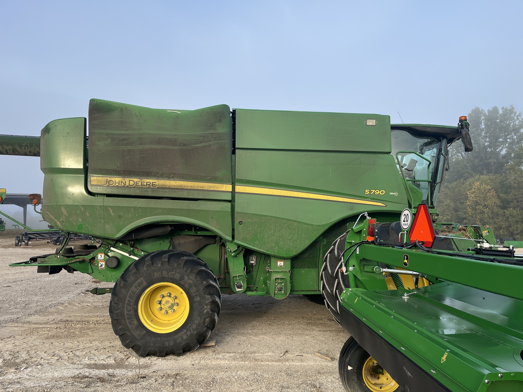 2019 John Deere S790 Combine