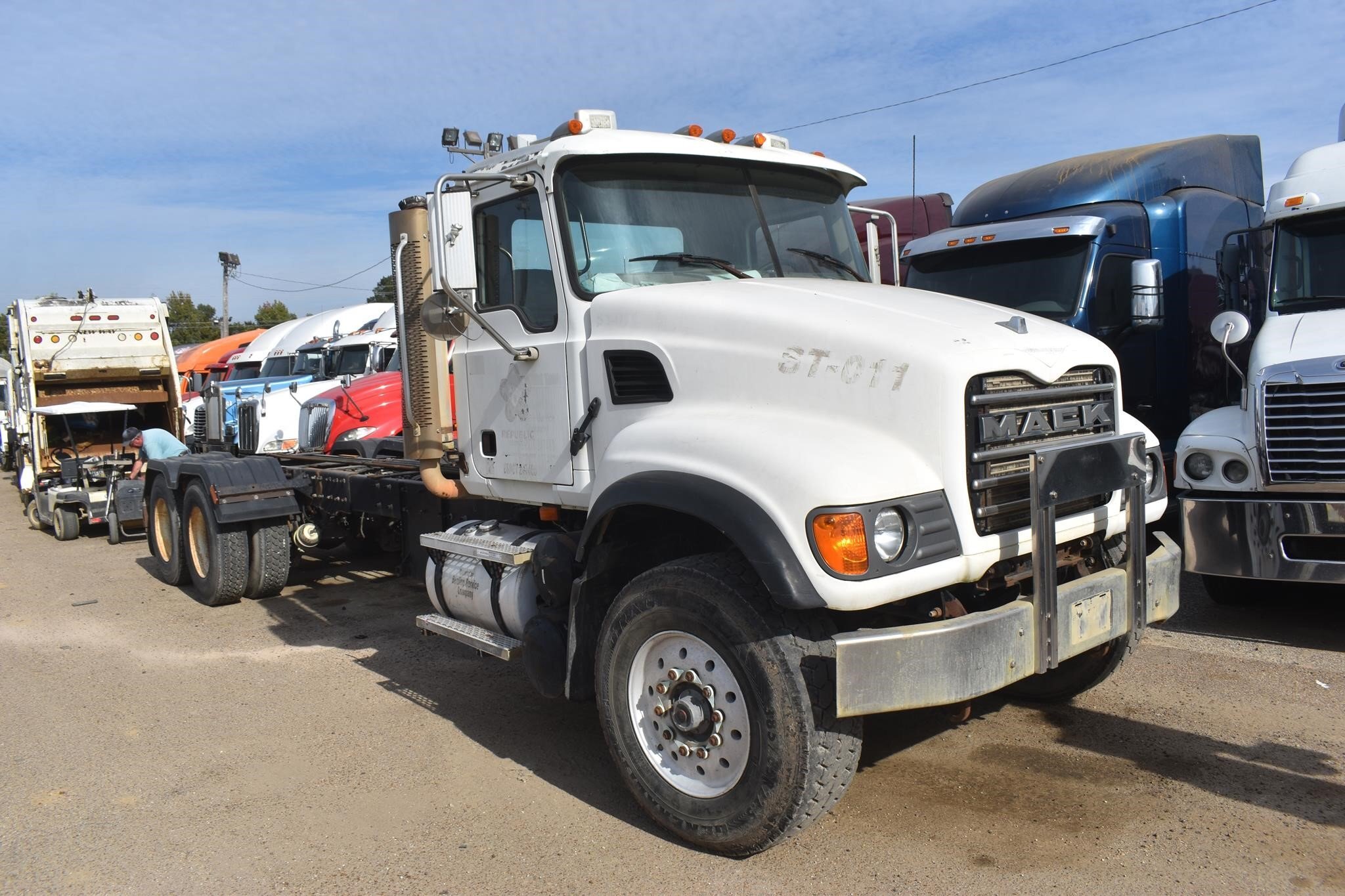2007 Mack Granite CV713 Dump Trucks/Trailer