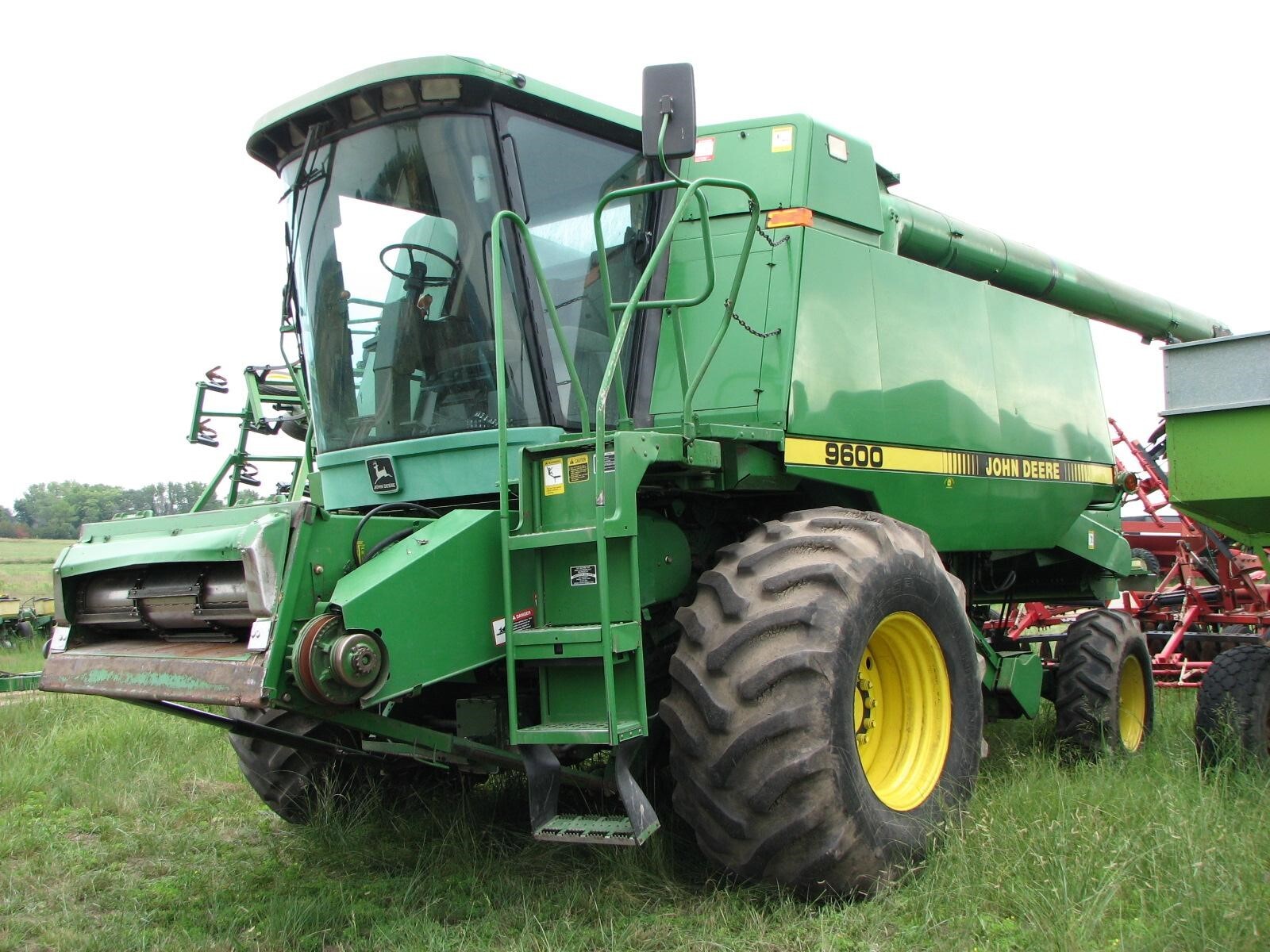 1992 John Deere 9600 Combine - $20,000 | Machinery Pete