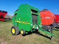 2001 John Deere 457 Round Baler