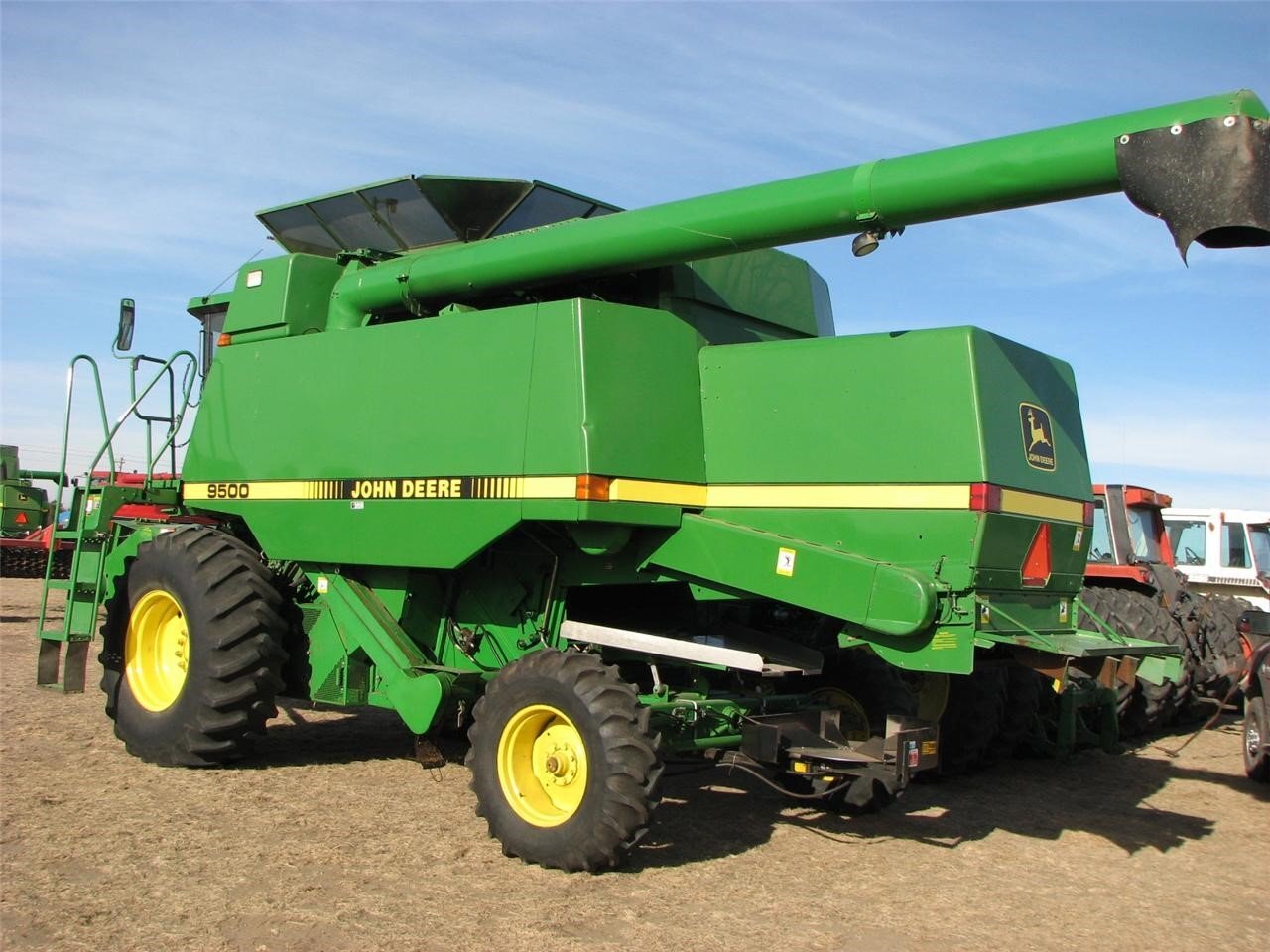 1991 John Deere 9500 Combine