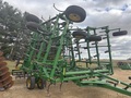 2014 John Deere 2210 Field Cultivator