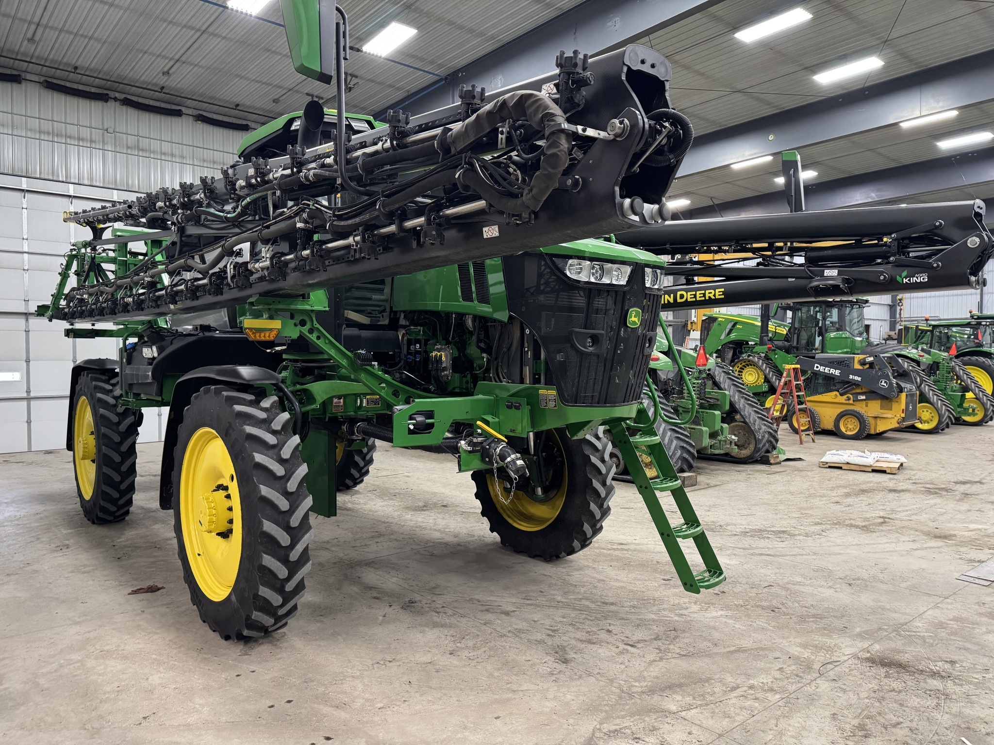 2025 John Deere 412R Self-Propelled Sprayer - $509,900 | Machinery Pete