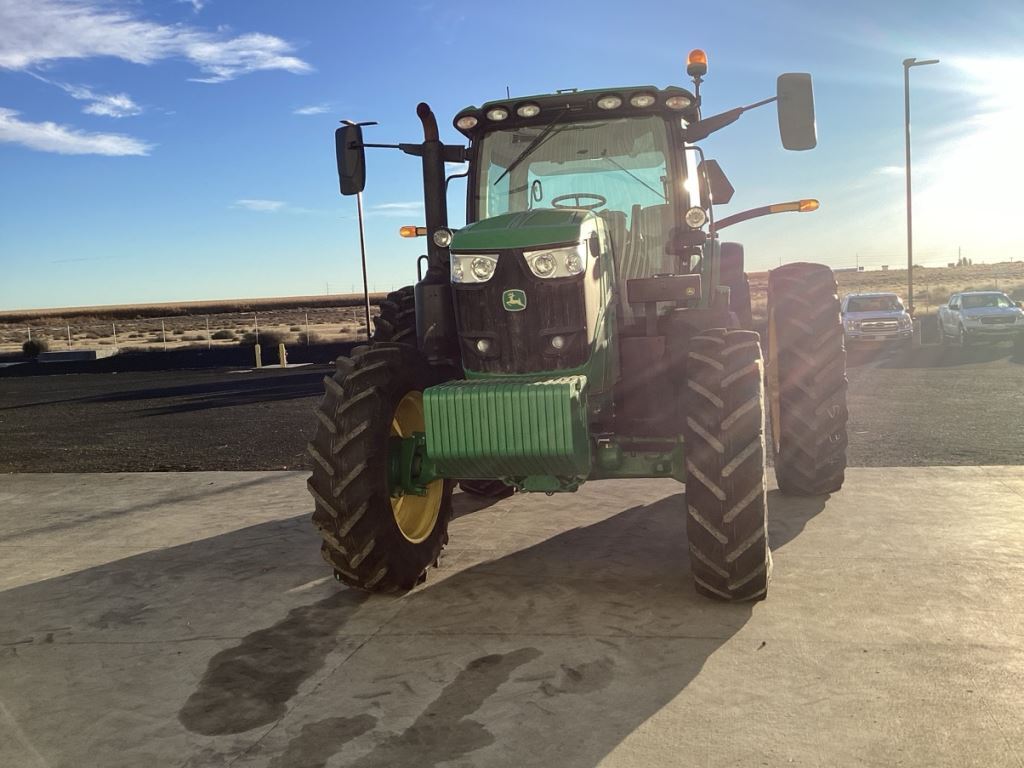 2022 John Deere 6175R Tractor
