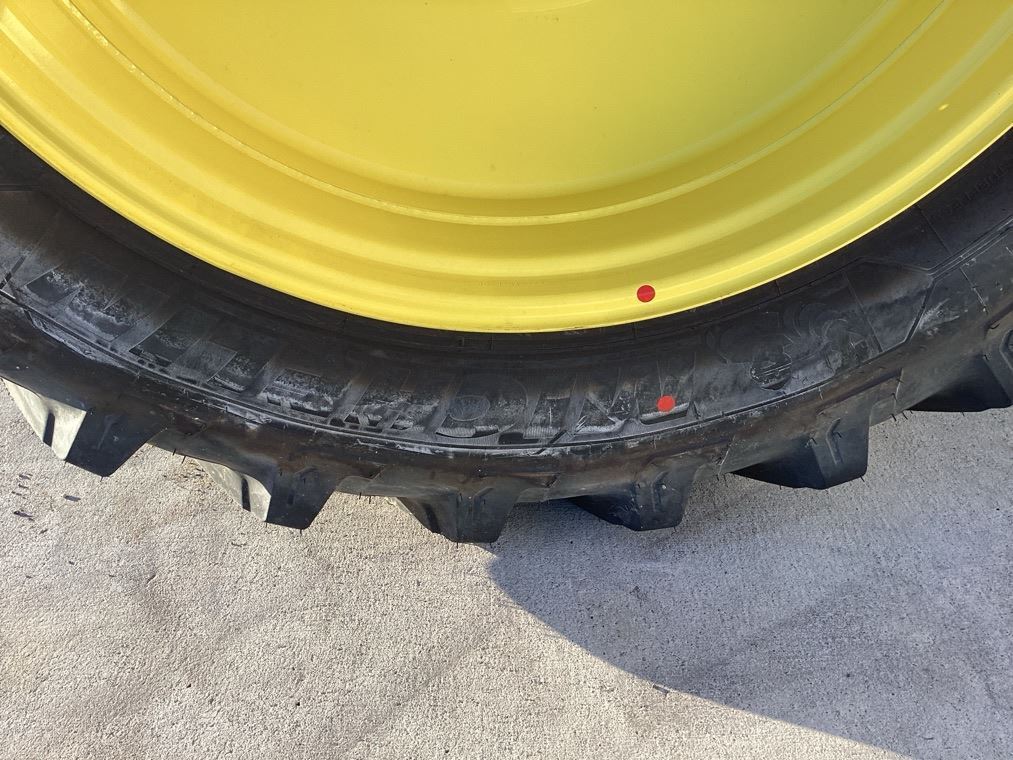 2022 John Deere 6175R Tractor