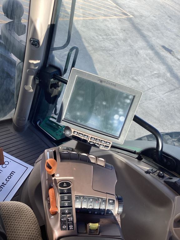 2022 John Deere 6175R Tractor