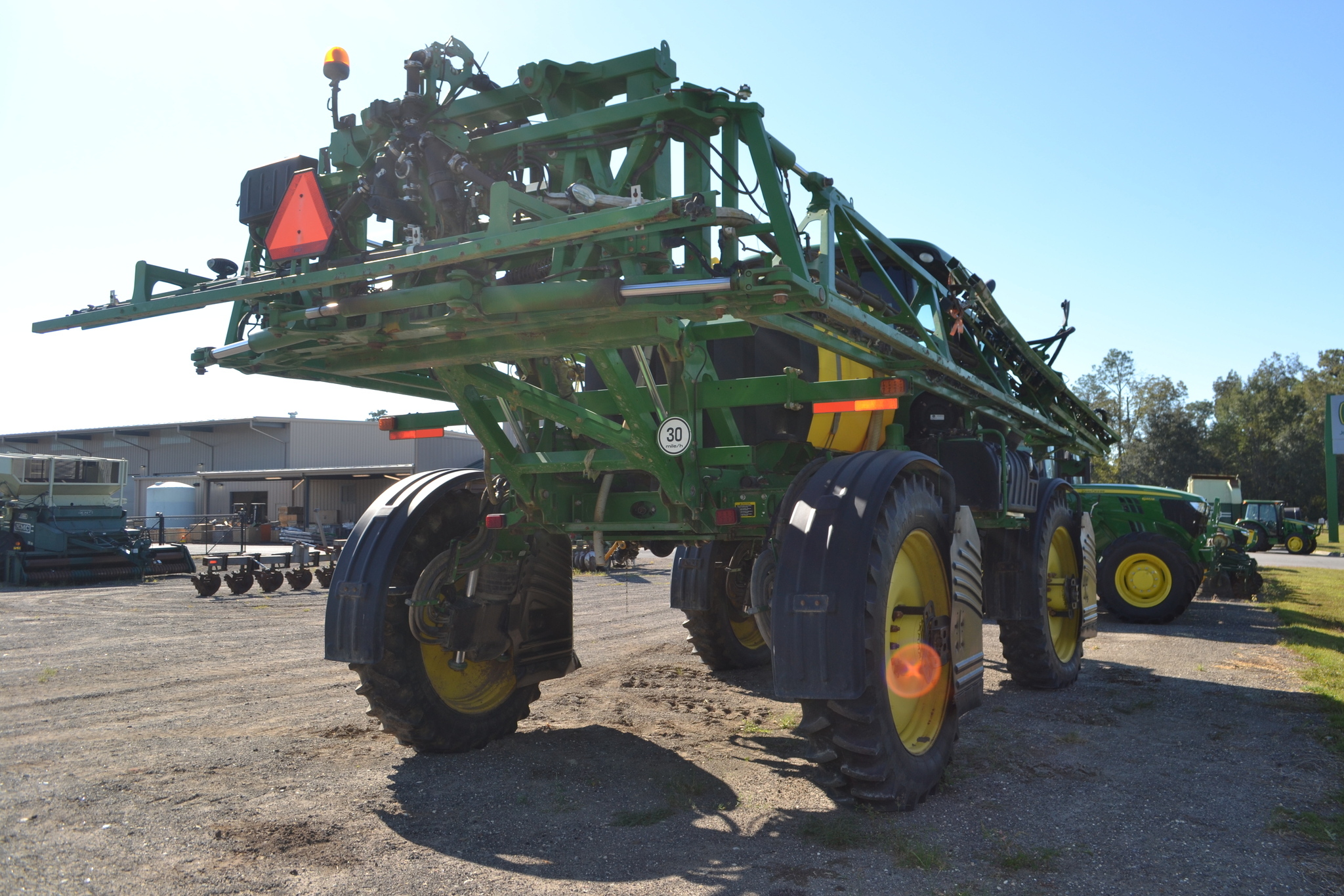 2017 John Deere R4030 Self-Propelled Sprayer