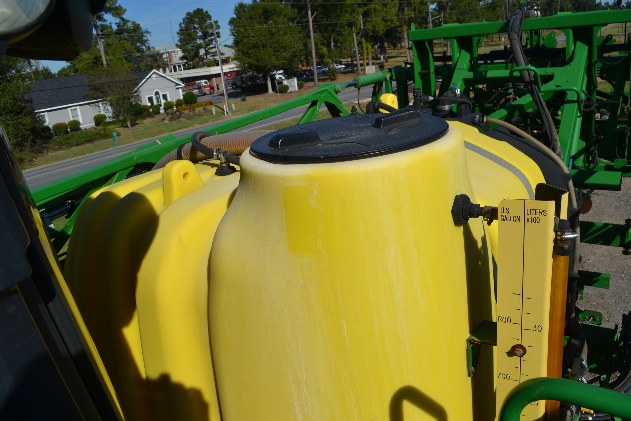 2017 John Deere R4030 Self-Propelled Sprayer