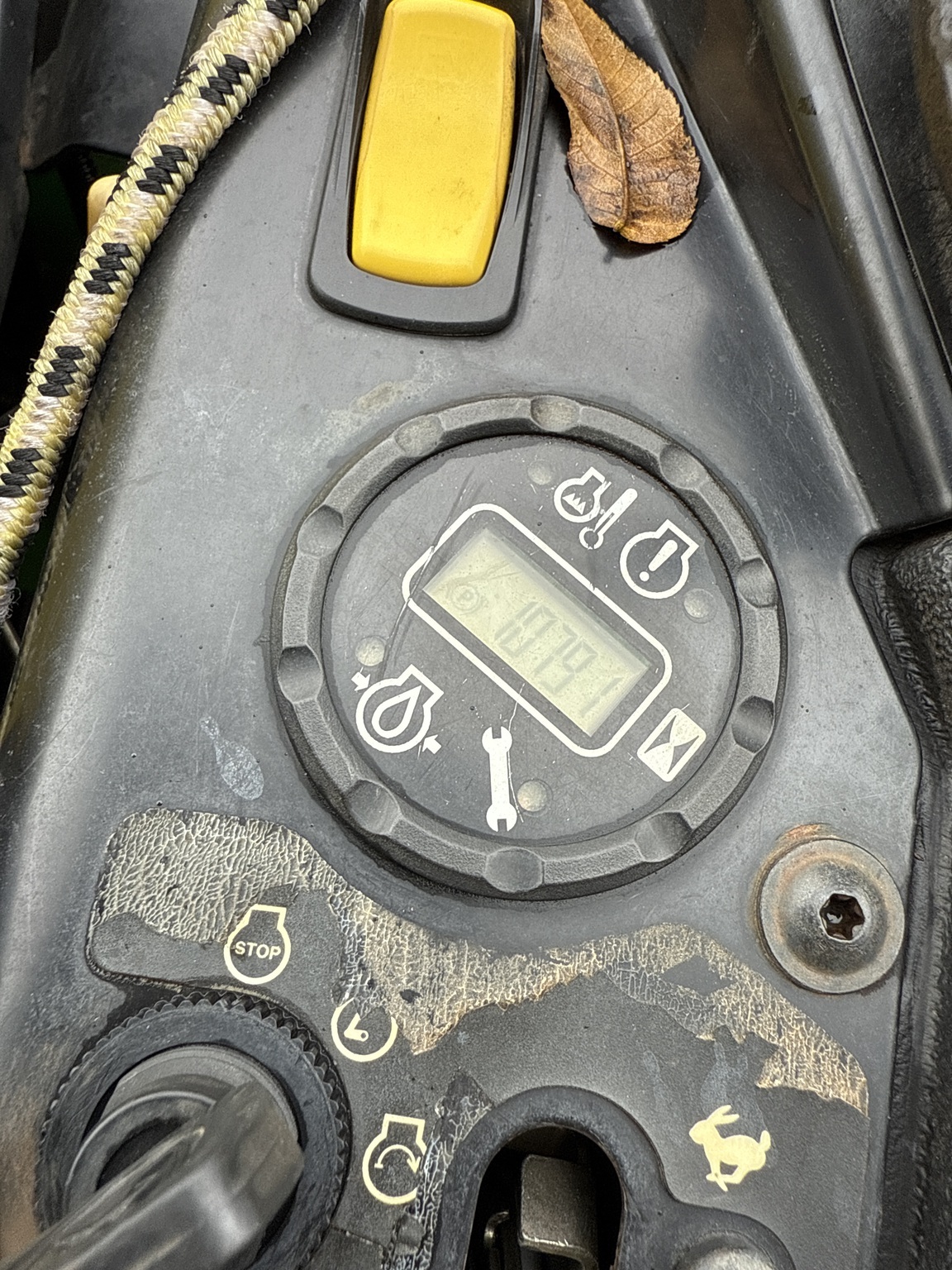2023 John Deere Z930M Lawn Mower