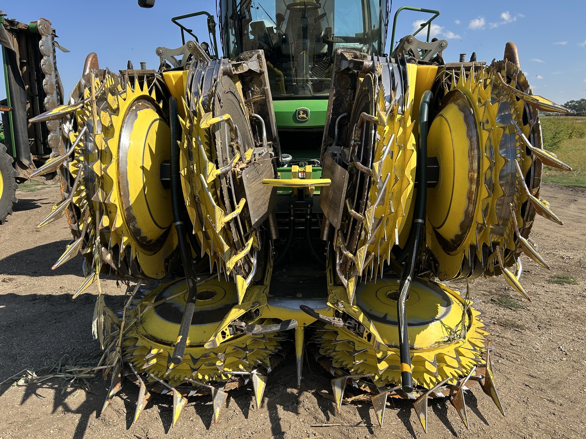 2024 John Deere 772 Corn Head