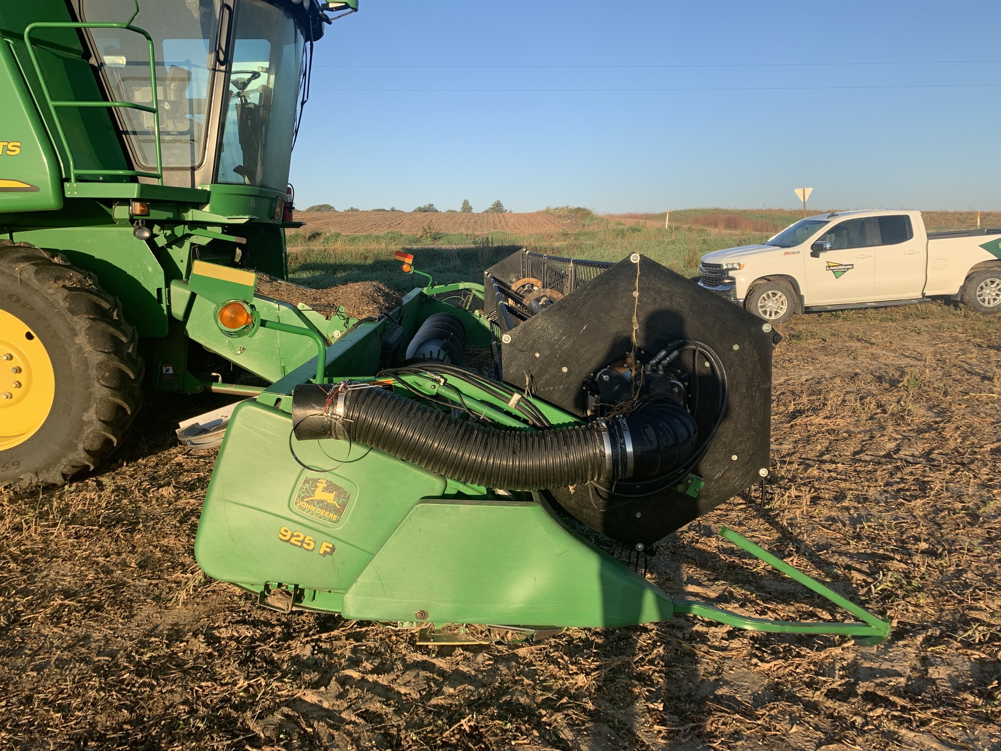 2001 John Deere 925 Platform