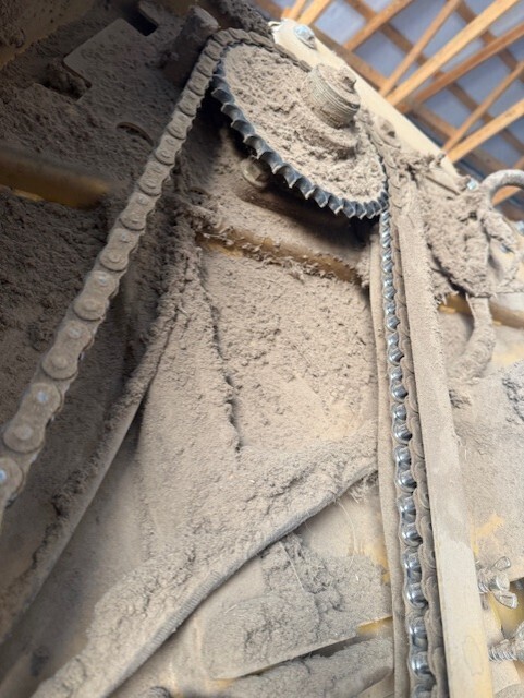 2015 Vermeer 605N Round Baler