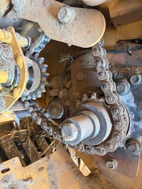 2015 Vermeer 605N Round Baler