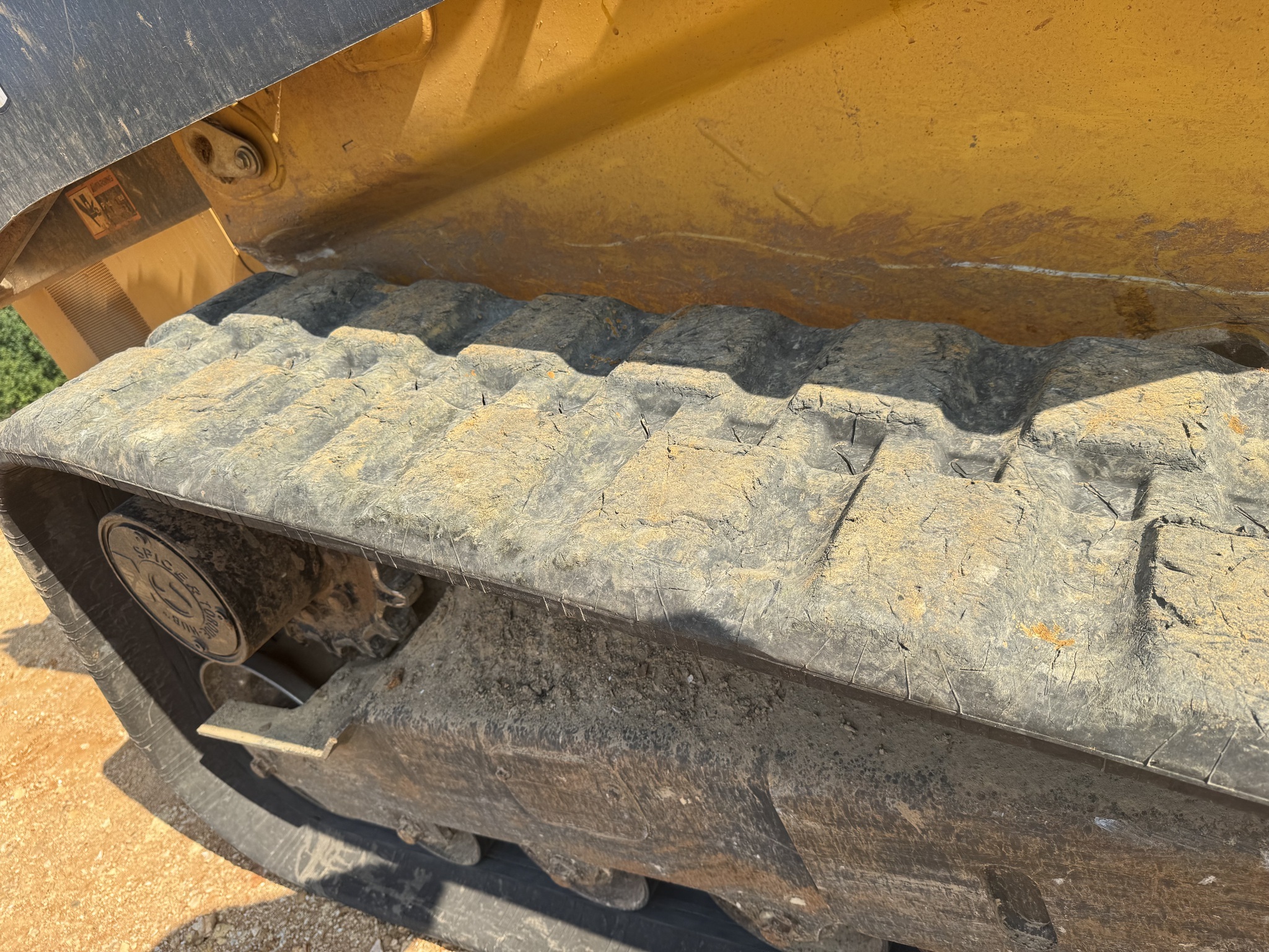 2023 Deere 325G Skid Steer