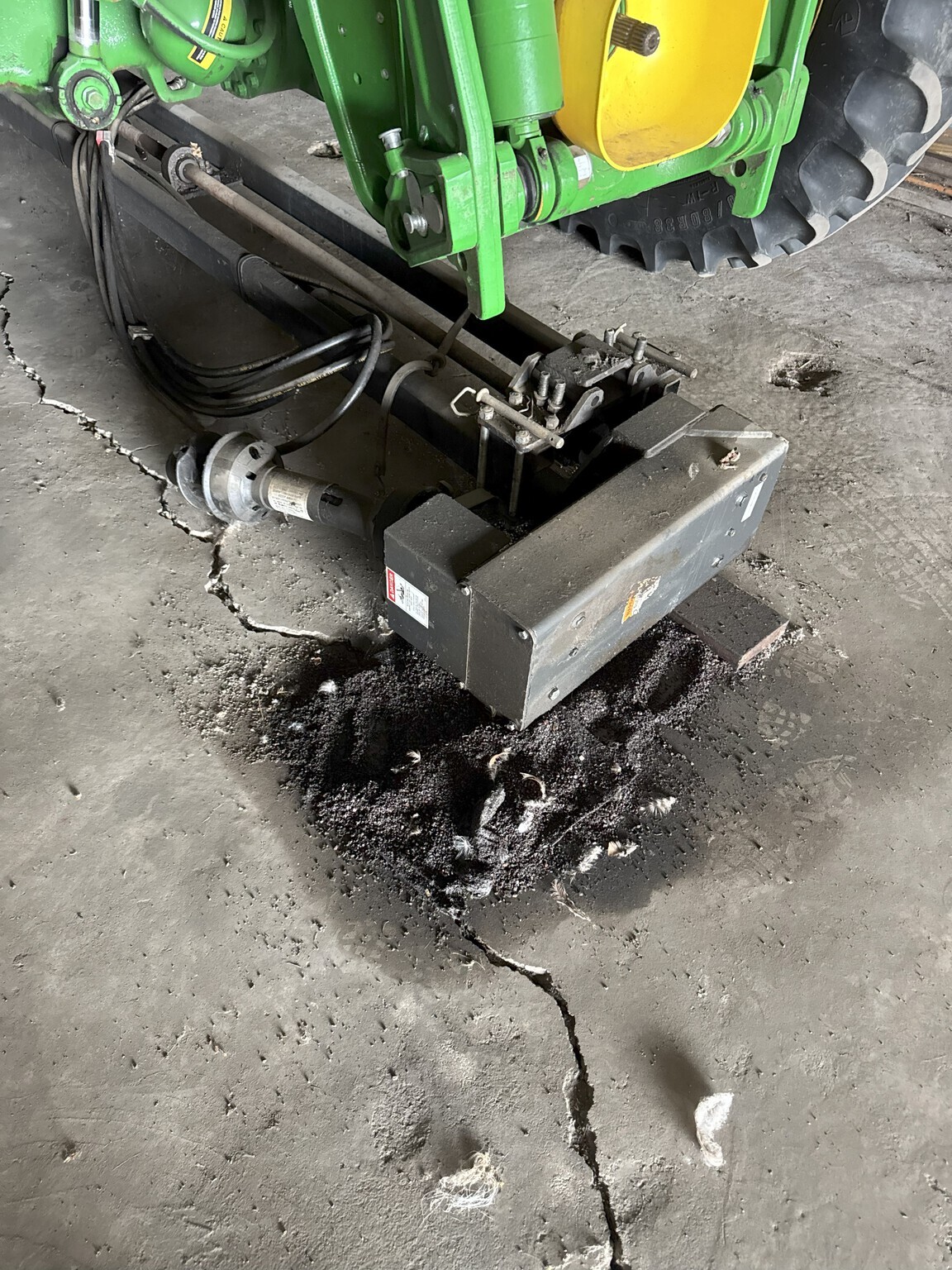  Erskine 1080FM Snow Blower