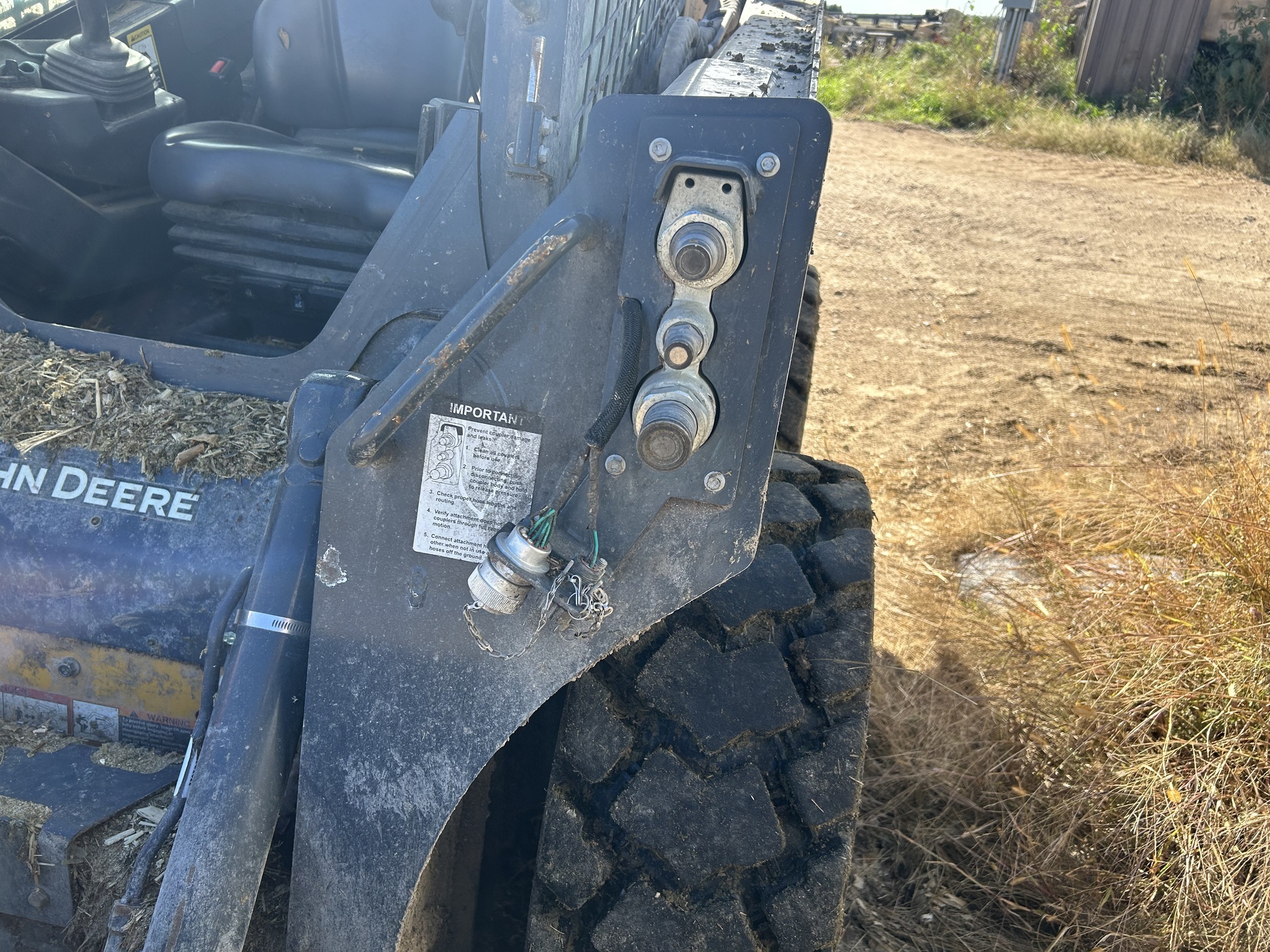 2022 Deere 320G Skid Steer