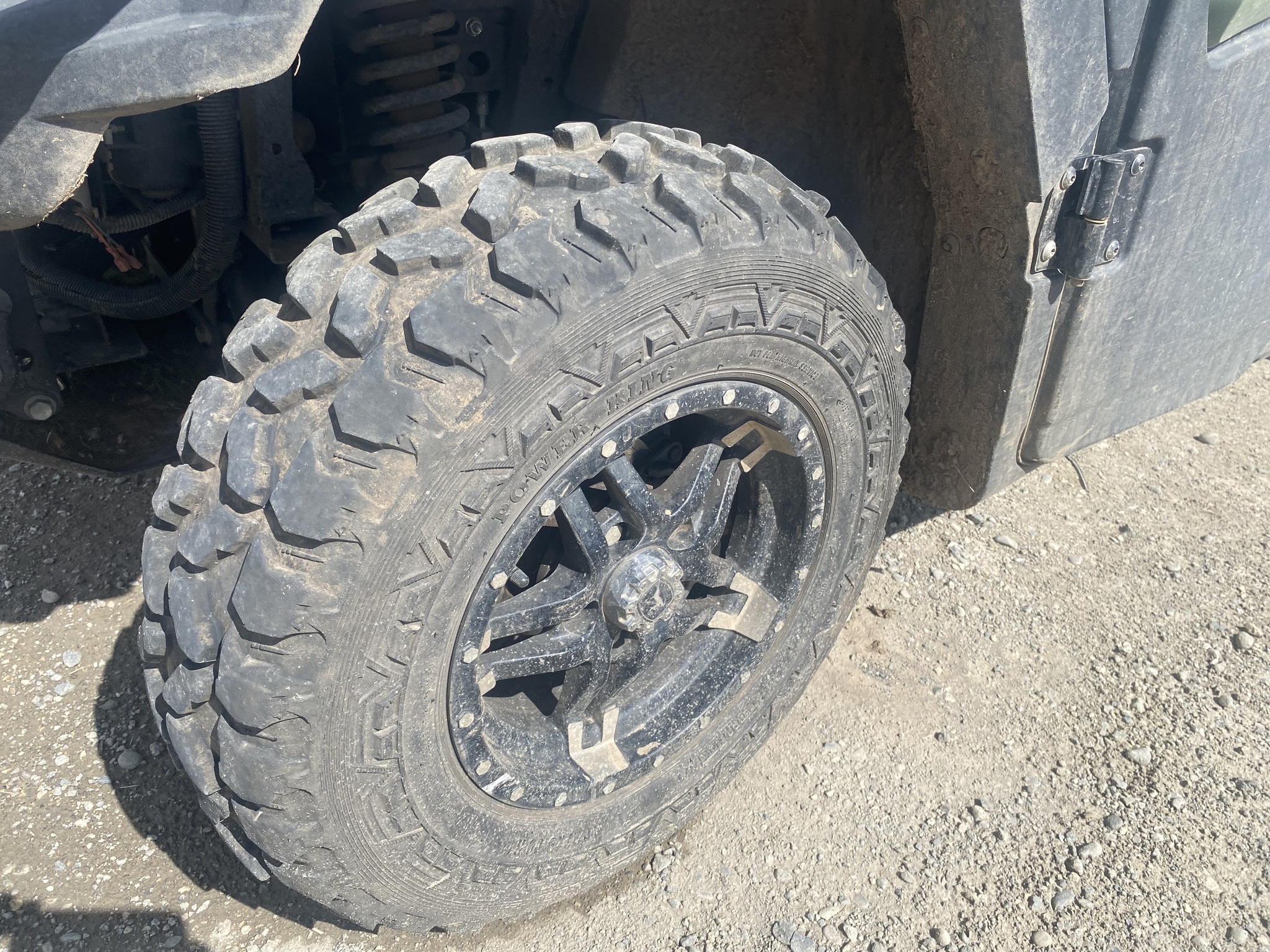 2021 John Deere XUV835R ATVs and Utility Vehicle