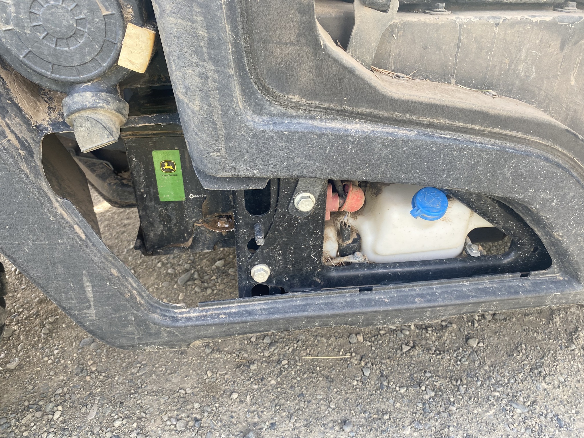 2021 John Deere XUV835R ATVs and Utility Vehicle