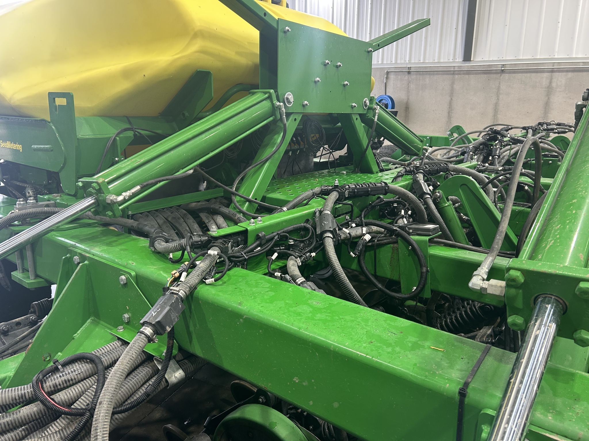2019 John Deere 1990 Air Seeder