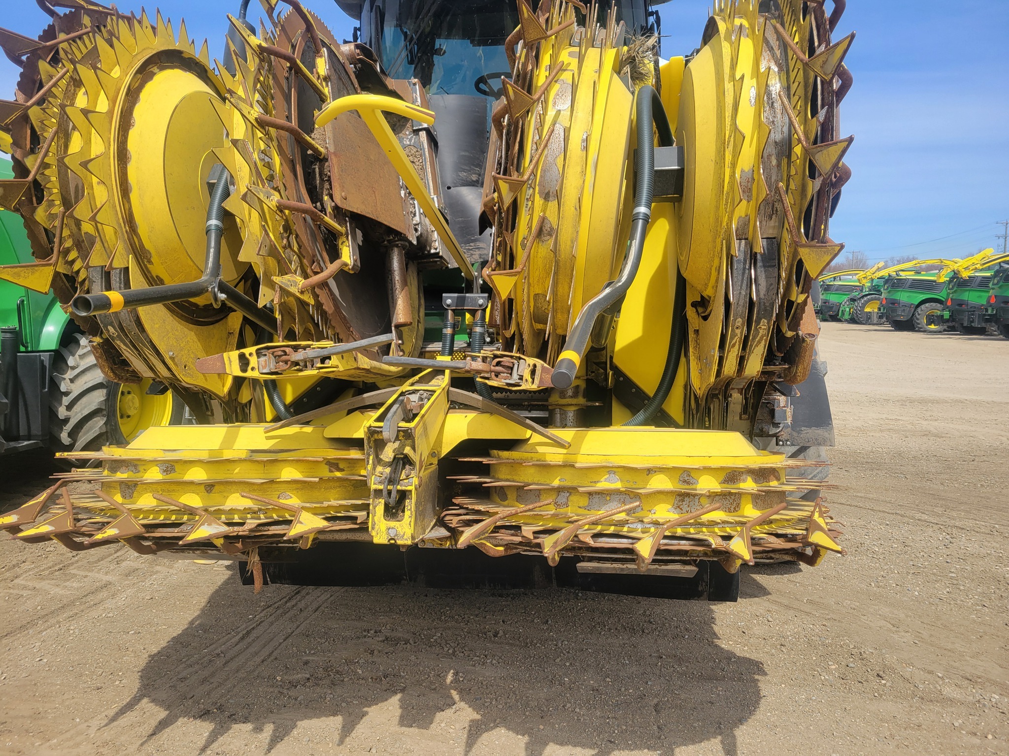 2022 John Deere 772 Corn Head