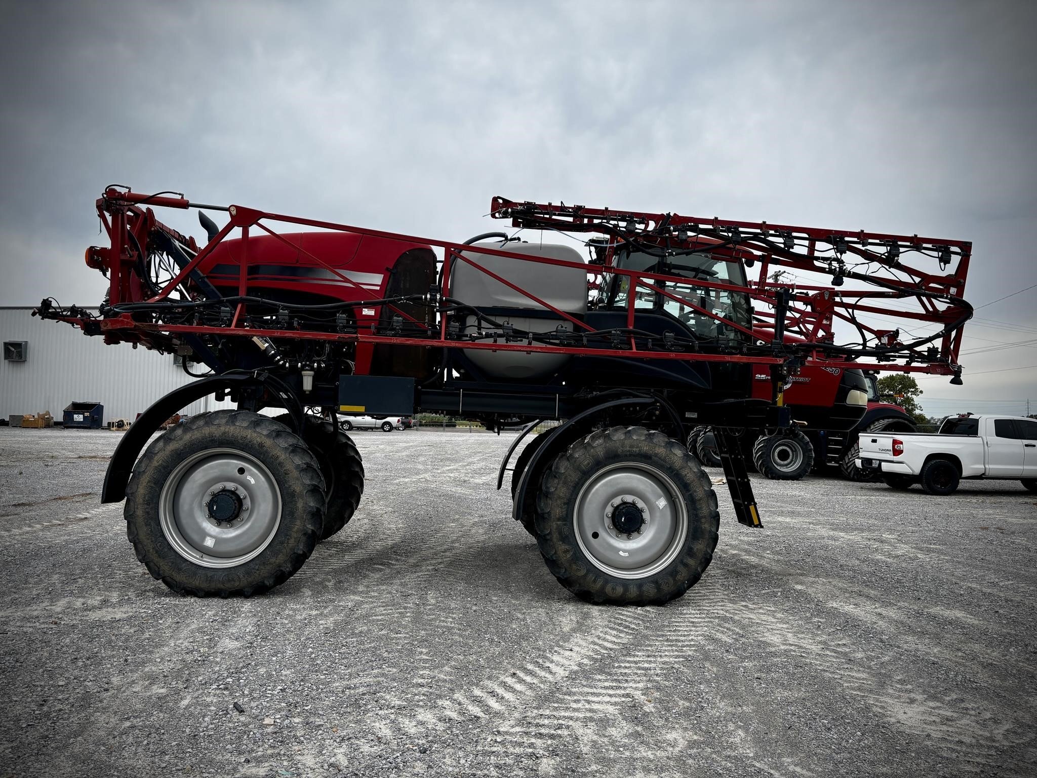 2017 Case IH Patriot 2250 Self-Propelled Sprayer